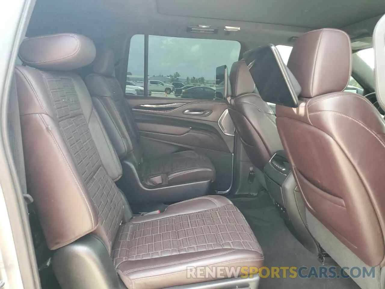 11 fotografías del automóvil dañado 1GYS4MKL5MR384302 CADILLAC ESCALADE 2021