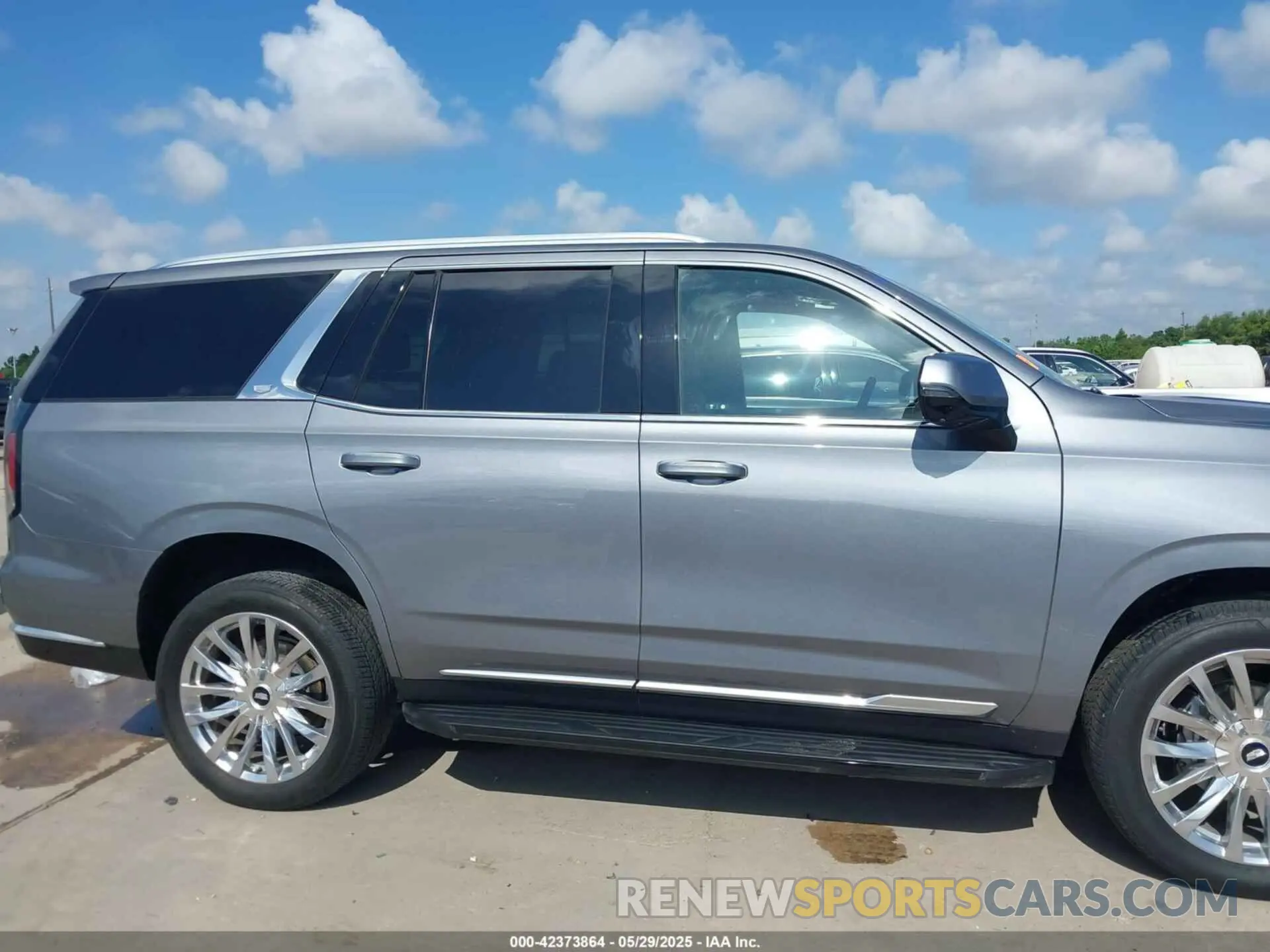 13 fotografías del automóvil dañado 1GYS3BKL9NR265600 CADILLAC ESCALADE 2022
