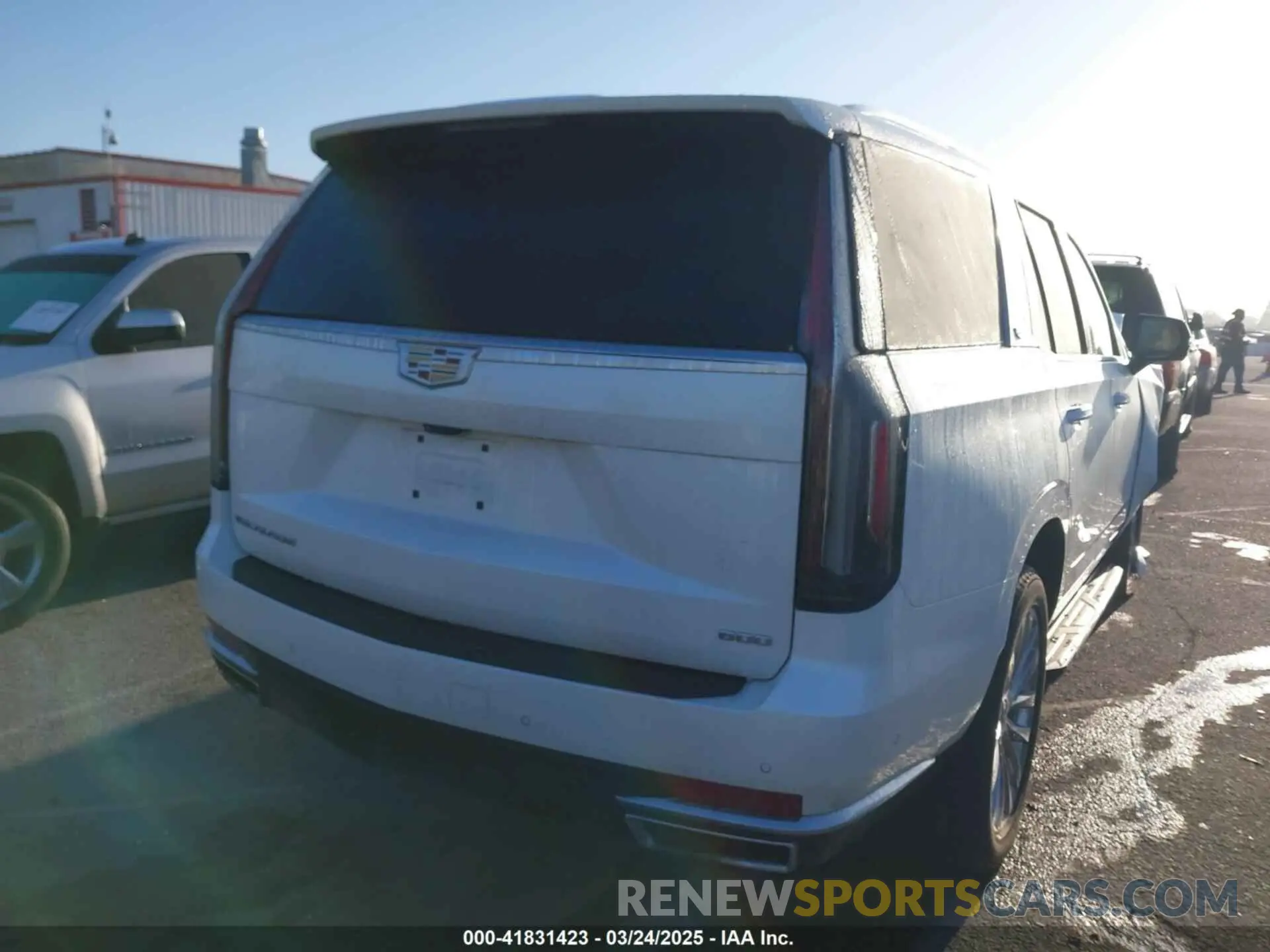 4 fotografías del automóvil dañado 1GYS4BKLXNR162960 CADILLAC ESCALADE 2022