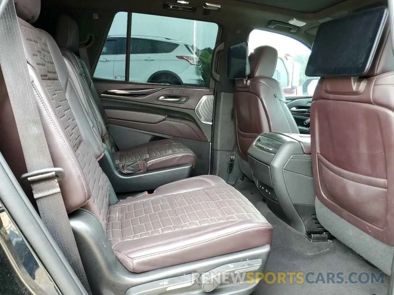 11 fotografías del automóvil dañado 1GYS4GKL4NR277079 CADILLAC ESCALADE 2022