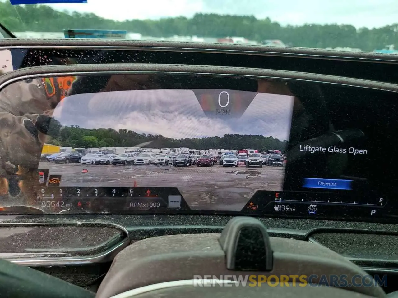 9 fotografías del automóvil dañado 1GYS4GKL4NR277079 CADILLAC ESCALADE 2022