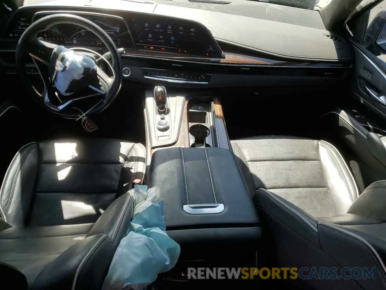 8 fotografías del automóvil dañado 1GYS4KKL8NR149625 CADILLAC ESCALADE 2022