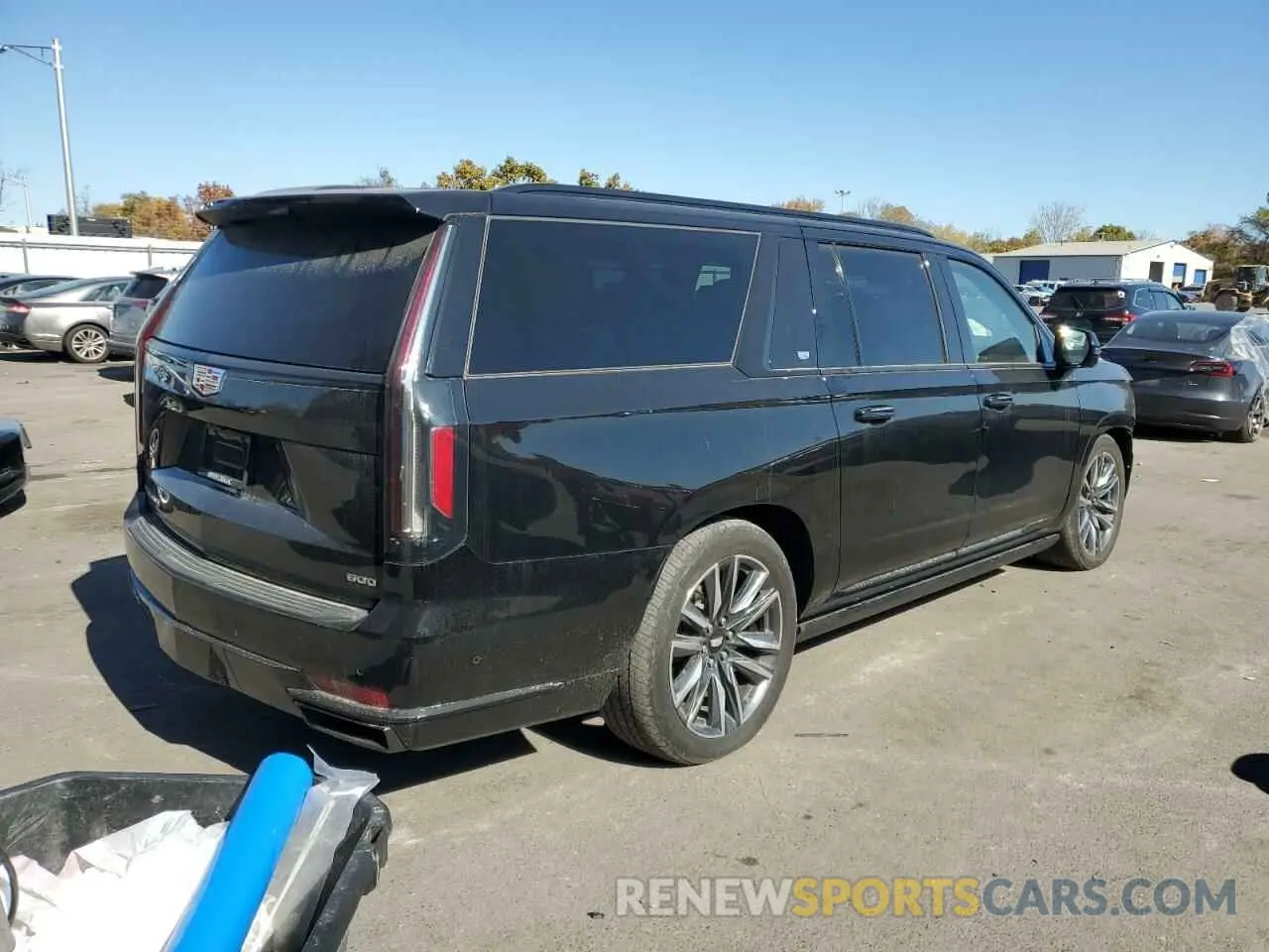 3 fotografías del automóvil dañado 1GYS4PKL3NR363595 CADILLAC ESCALADE 2022