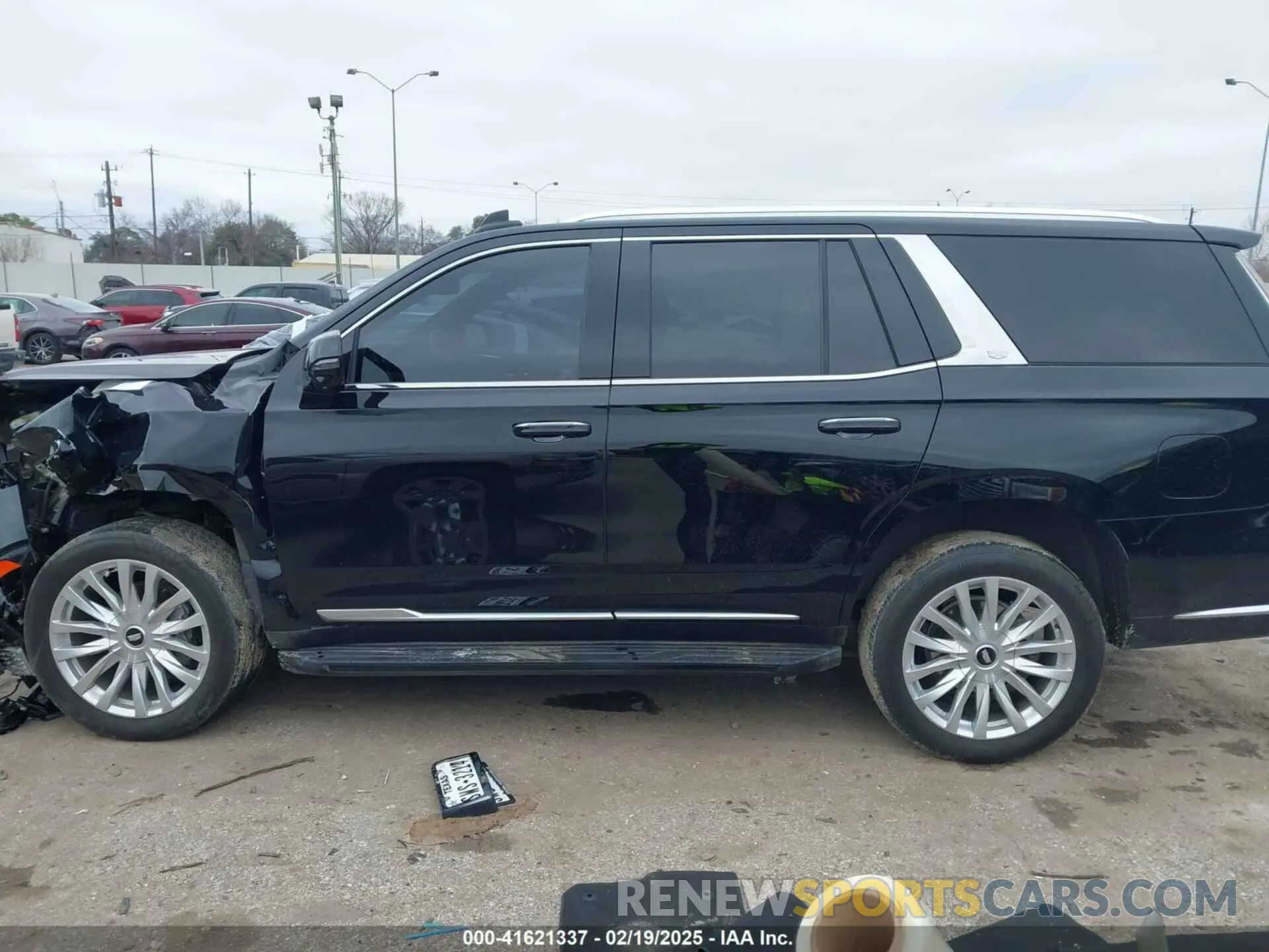14 fotografías del automóvil dañado 1GYS3AKL3PR161519 CADILLAC ESCALADE 2023