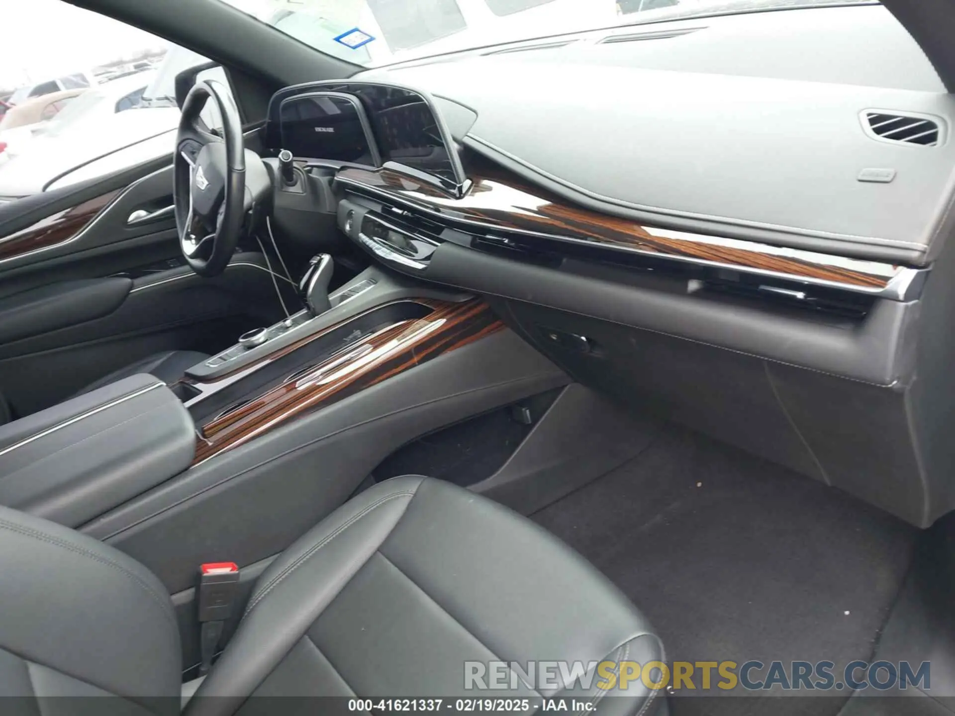 5 fotografías del automóvil dañado 1GYS3AKL3PR161519 CADILLAC ESCALADE 2023