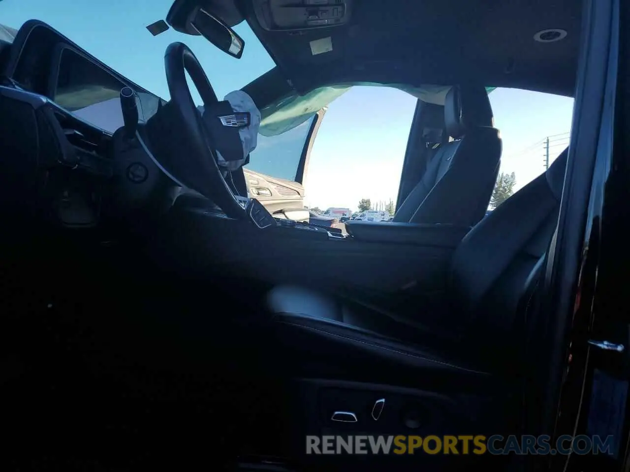 7 fotografías del automóvil dañado 1GYS3JKL6PR292153 CADILLAC ESCALADE 2023