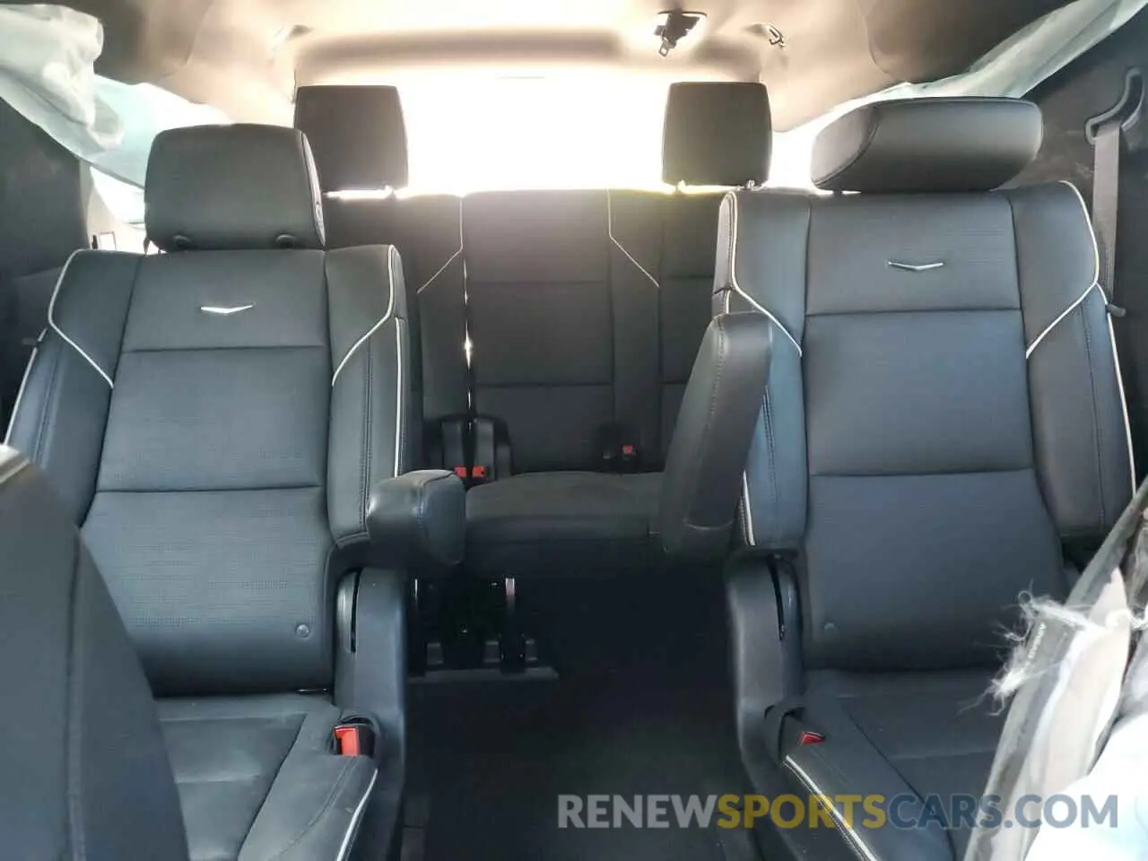 10 fotografías del automóvil dañado 1GYS3KKL9PR262067 CADILLAC ESCALADE 2023