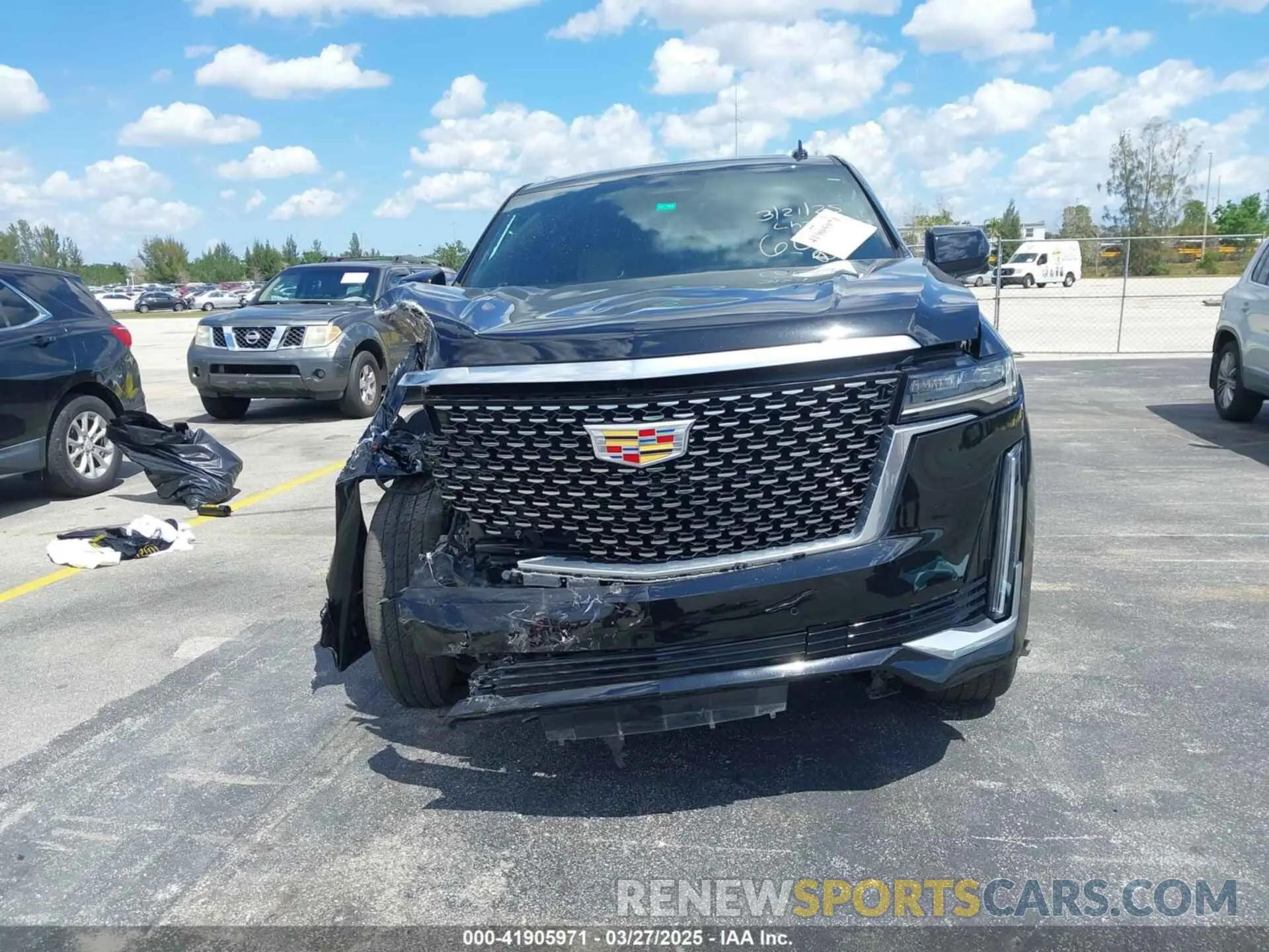 13 fotografías del automóvil dañado 1GYS4BKL4PR236070 CADILLAC ESCALADE 2023