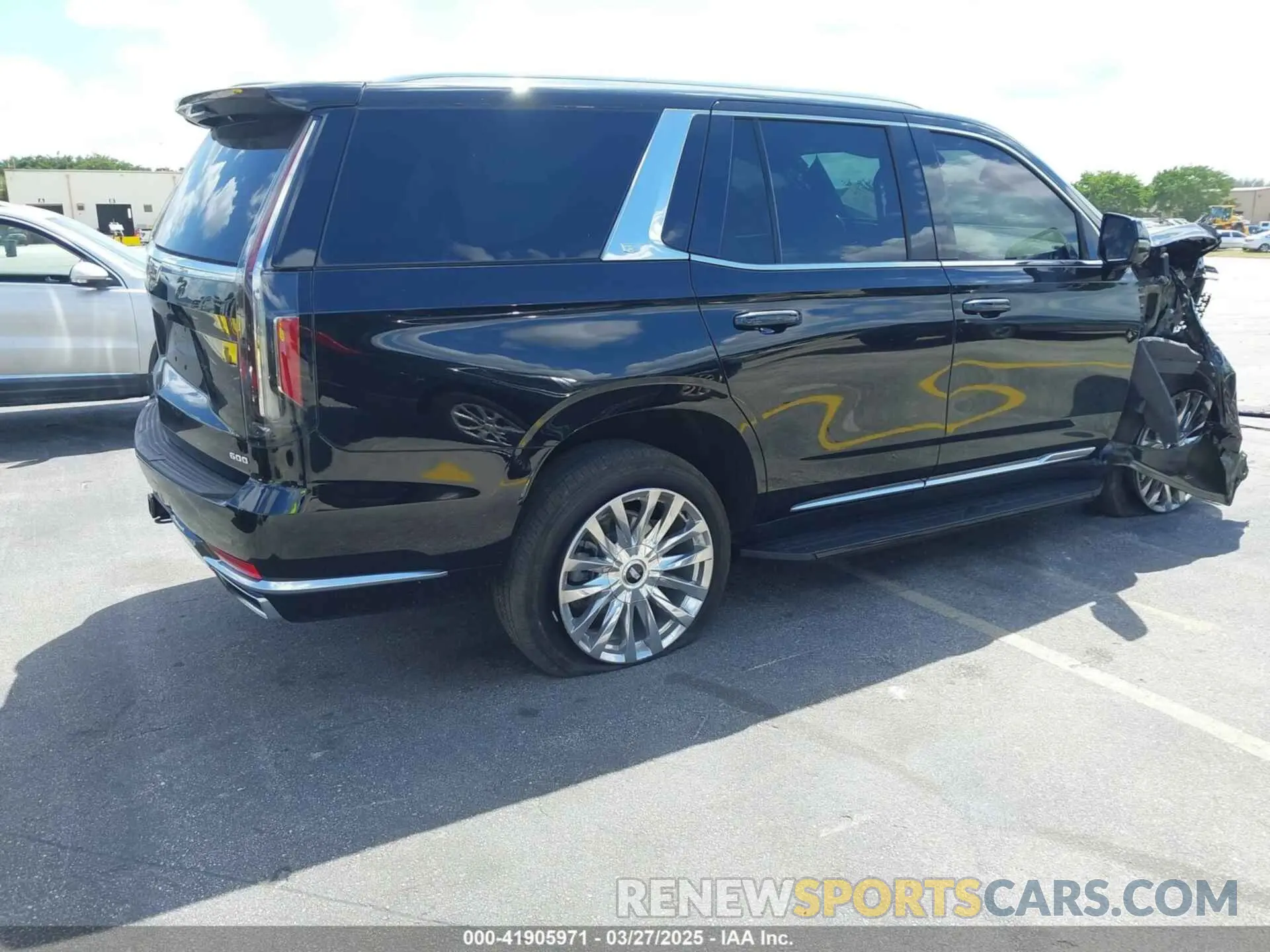 4 fotografías del automóvil dañado 1GYS4BKL4PR236070 CADILLAC ESCALADE 2023