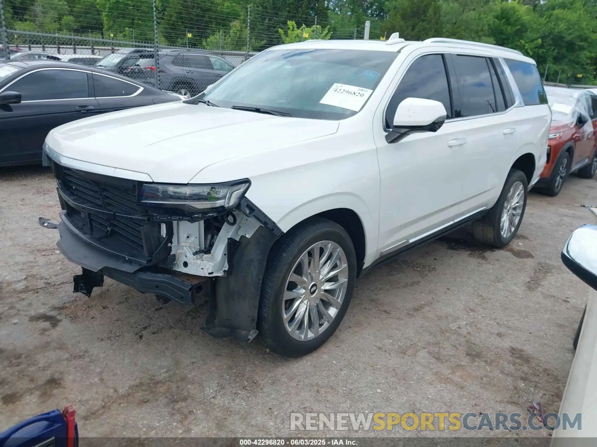 2 fotografías del automóvil dañado 1GYS4BKL5PR512191 CADILLAC ESCALADE 2023