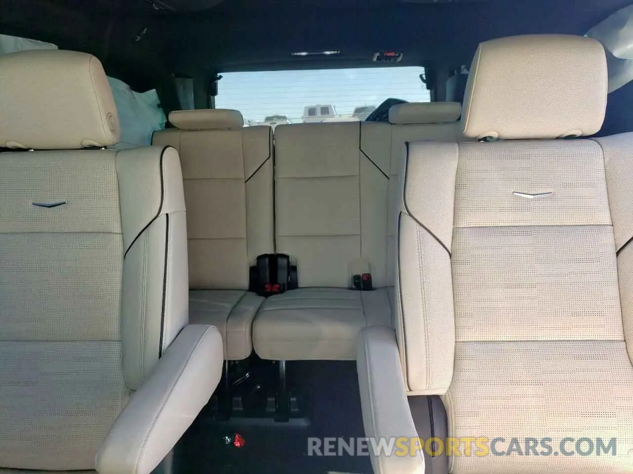 10 fotografías del automóvil dañado 1GYS4FKL9PR531625 CADILLAC ESCALADE 2023