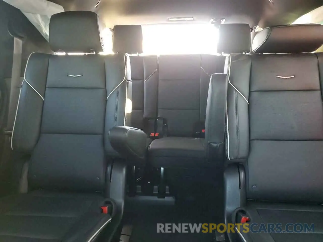 10 fotografías del automóvil dañado 1GYS4FKLXPR131637 CADILLAC ESCALADE 2023