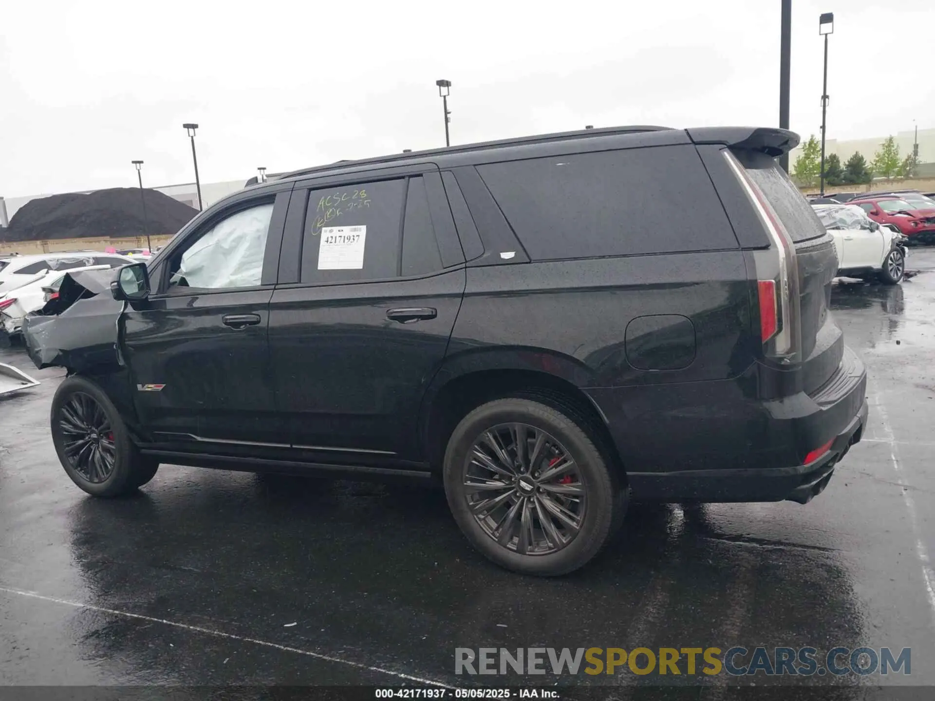 15 fotografías del automóvil dañado 1GYS4HK97PR524995 CADILLAC ESCALADE 2023