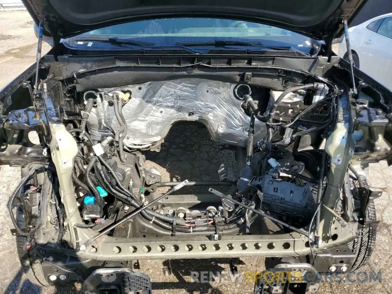 12 fotografías del automóvil dañado 1GYS3BKL3RR225163 CADILLAC ESCALADE 2024