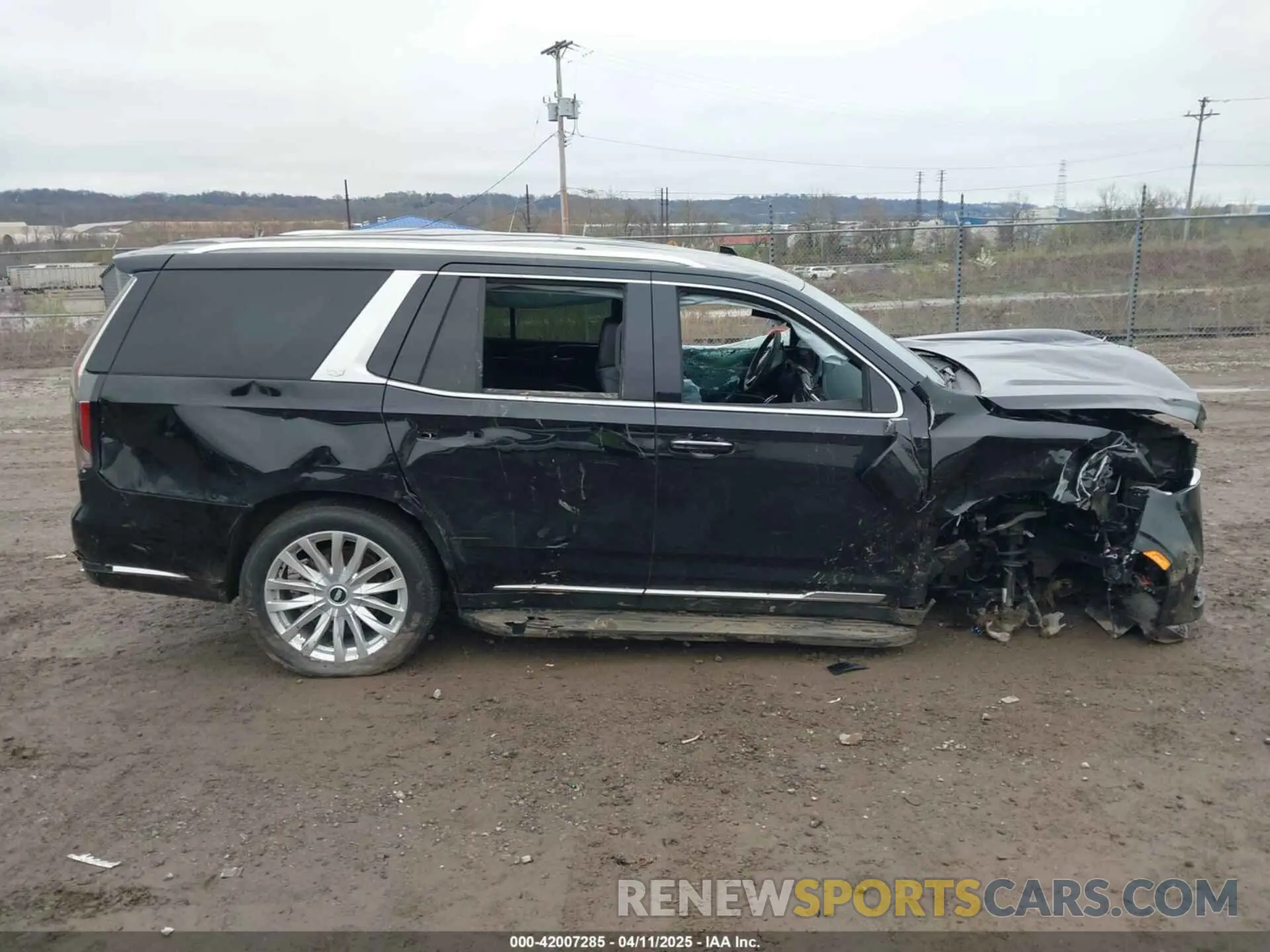 14 fotografías del automóvil dañado 1GYS4AKLXRR116951 CADILLAC ESCALADE 2024