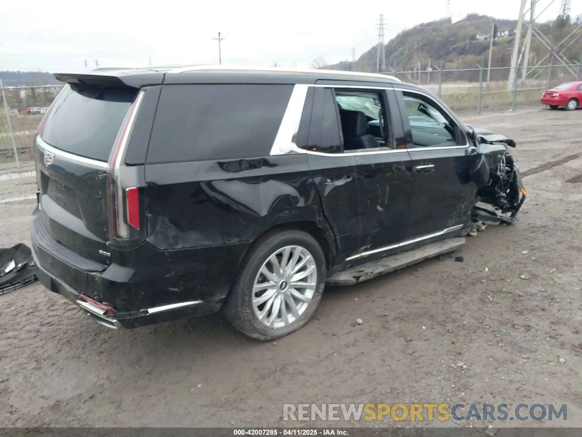 4 fotografías del automóvil dañado 1GYS4AKLXRR116951 CADILLAC ESCALADE 2024