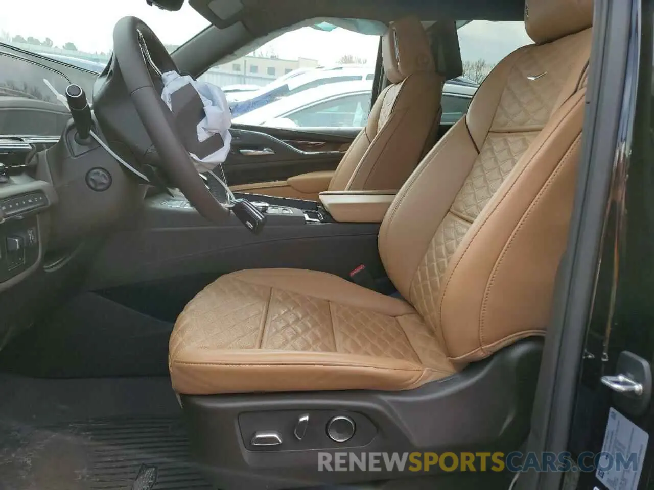 7 fotografías del automóvil dañado 1GYS4FKL4RR310968 CADILLAC ESCALADE 2024