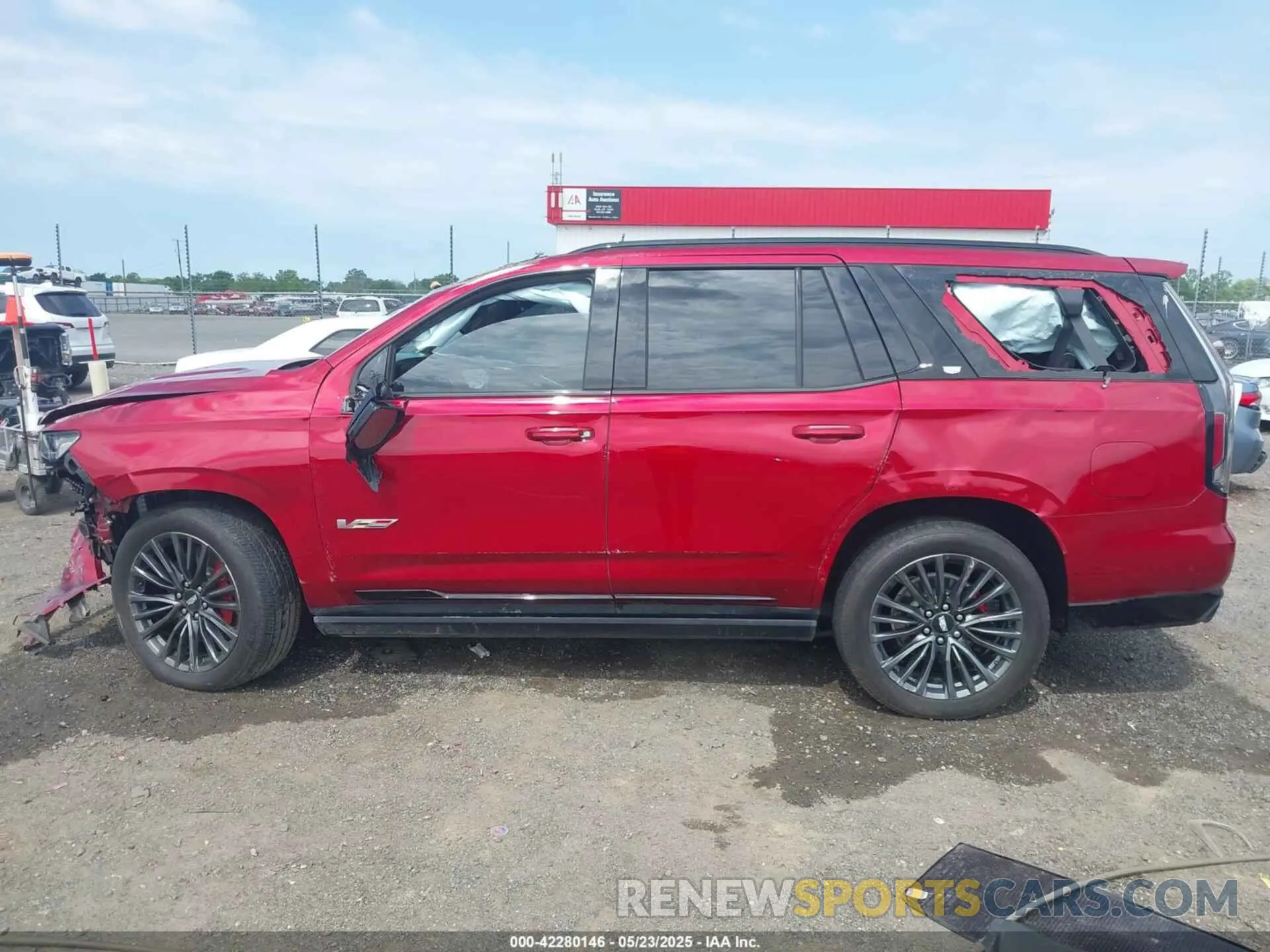 13 fotografías del automóvil dañado 1GYS4HK99RR339334 CADILLAC ESCALADE 2024
