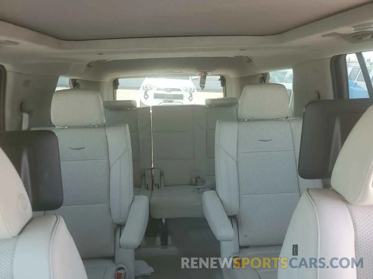 10 fotografías del automóvil dañado 1GYS9GRL2SR150916 CADILLAC ESCALADE 2025