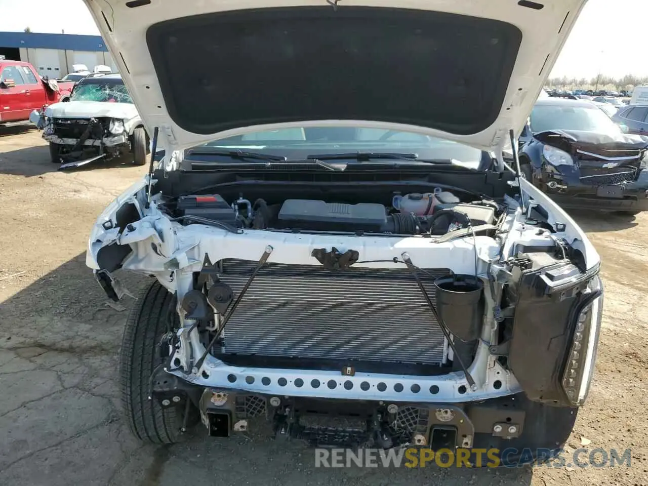 12 fotografías del automóvil dañado 1GYS9RRLXSR102771 CADILLAC ESCALADE 2025
