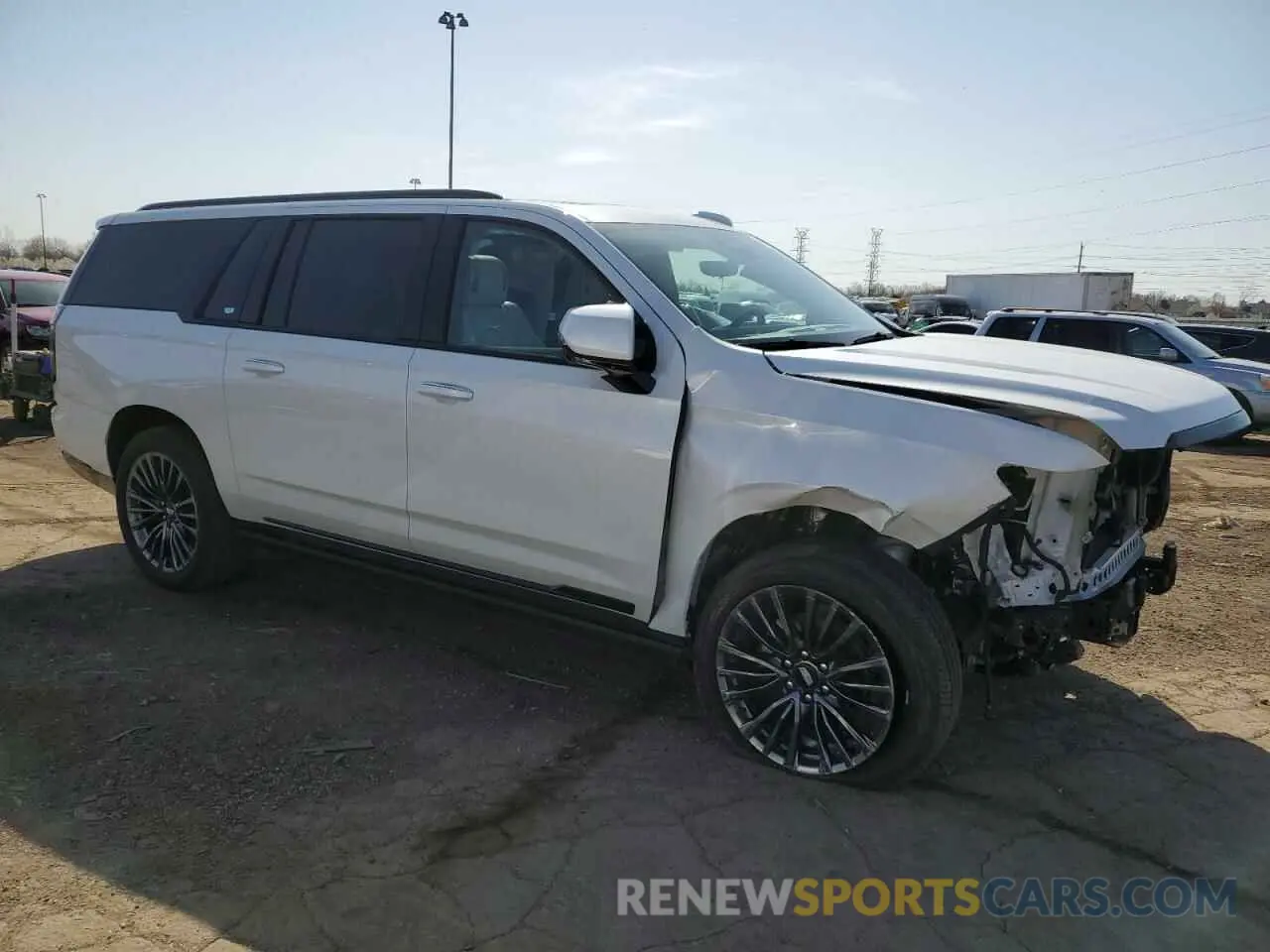 4 fotografías del automóvil dañado 1GYS9RRLXSR102771 CADILLAC ESCALADE 2025