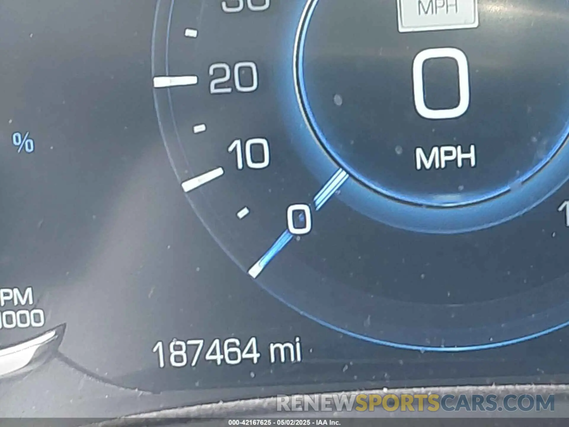 15 fotografías del automóvil dañado 1GYS4HKJ2KR127777 CADILLAC ESCALADE ESV 2019
