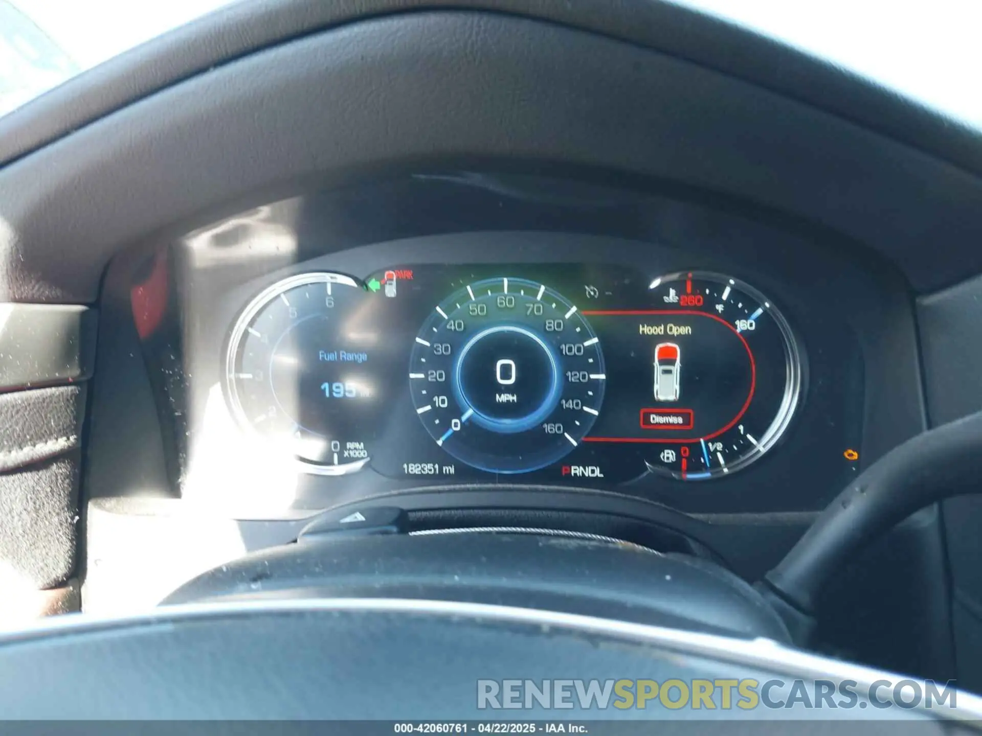 7 fotografías del automóvil dañado 1GYS4HKJXKR389014 CADILLAC ESCALADE ESV 2019