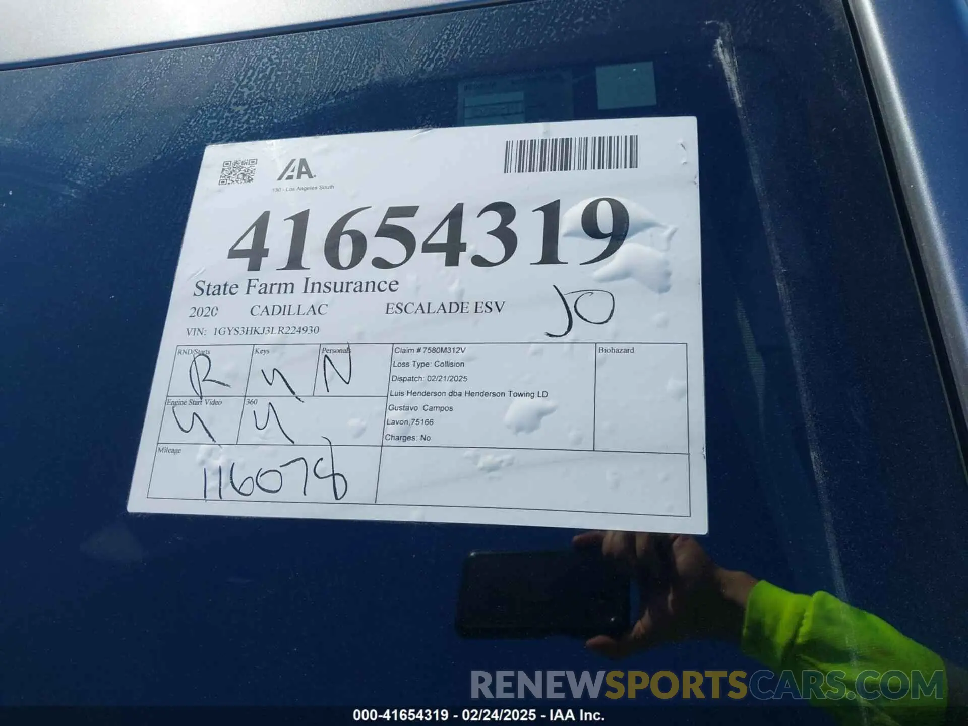 17 fotografías del automóvil dañado 1GYS3HKJ3LR224930 CADILLAC ESCALADE ESV 2020