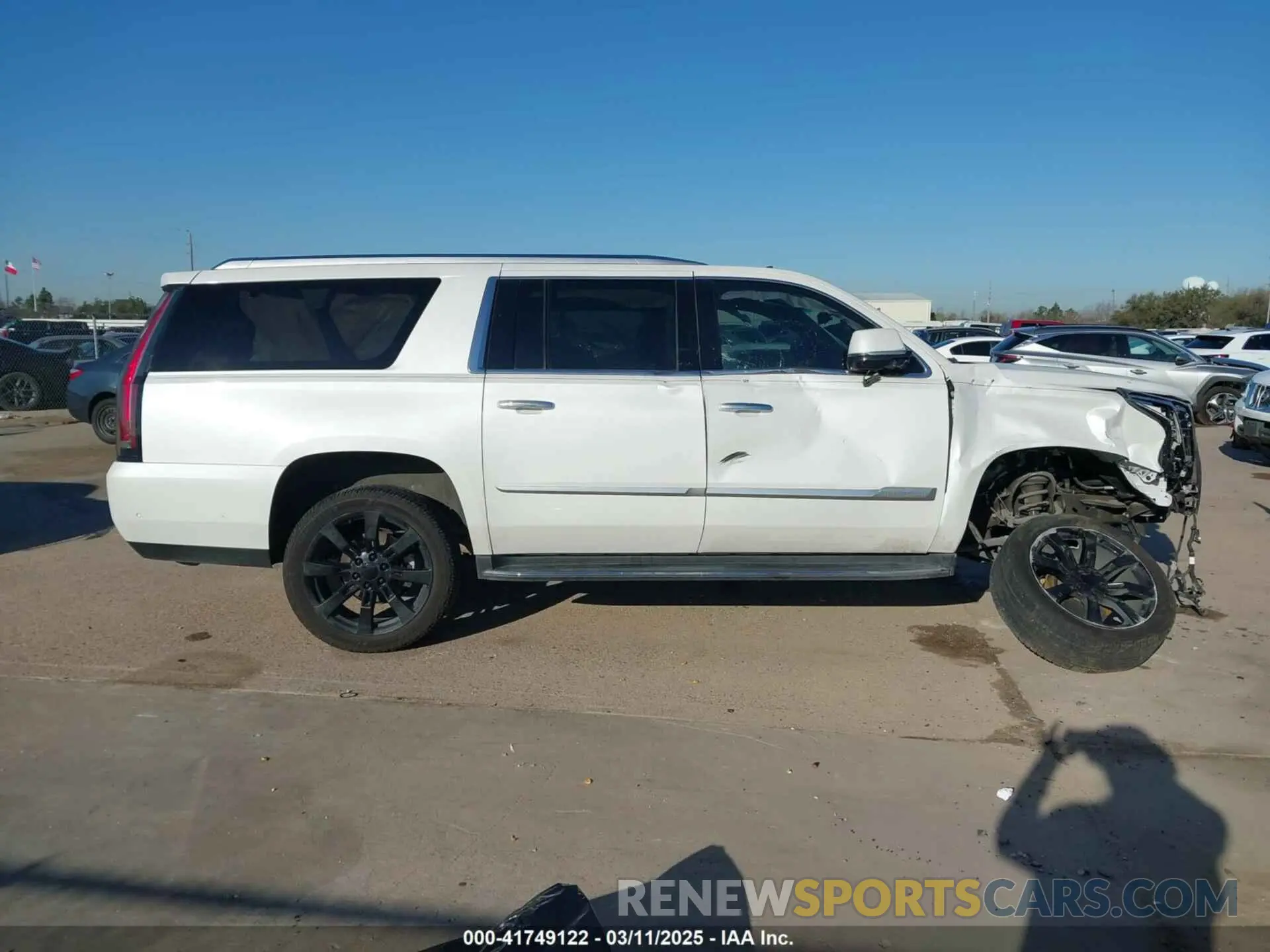 14 fotografías del automóvil dañado 1GYS3HKJ9LR130423 CADILLAC ESCALADE ESV 2020