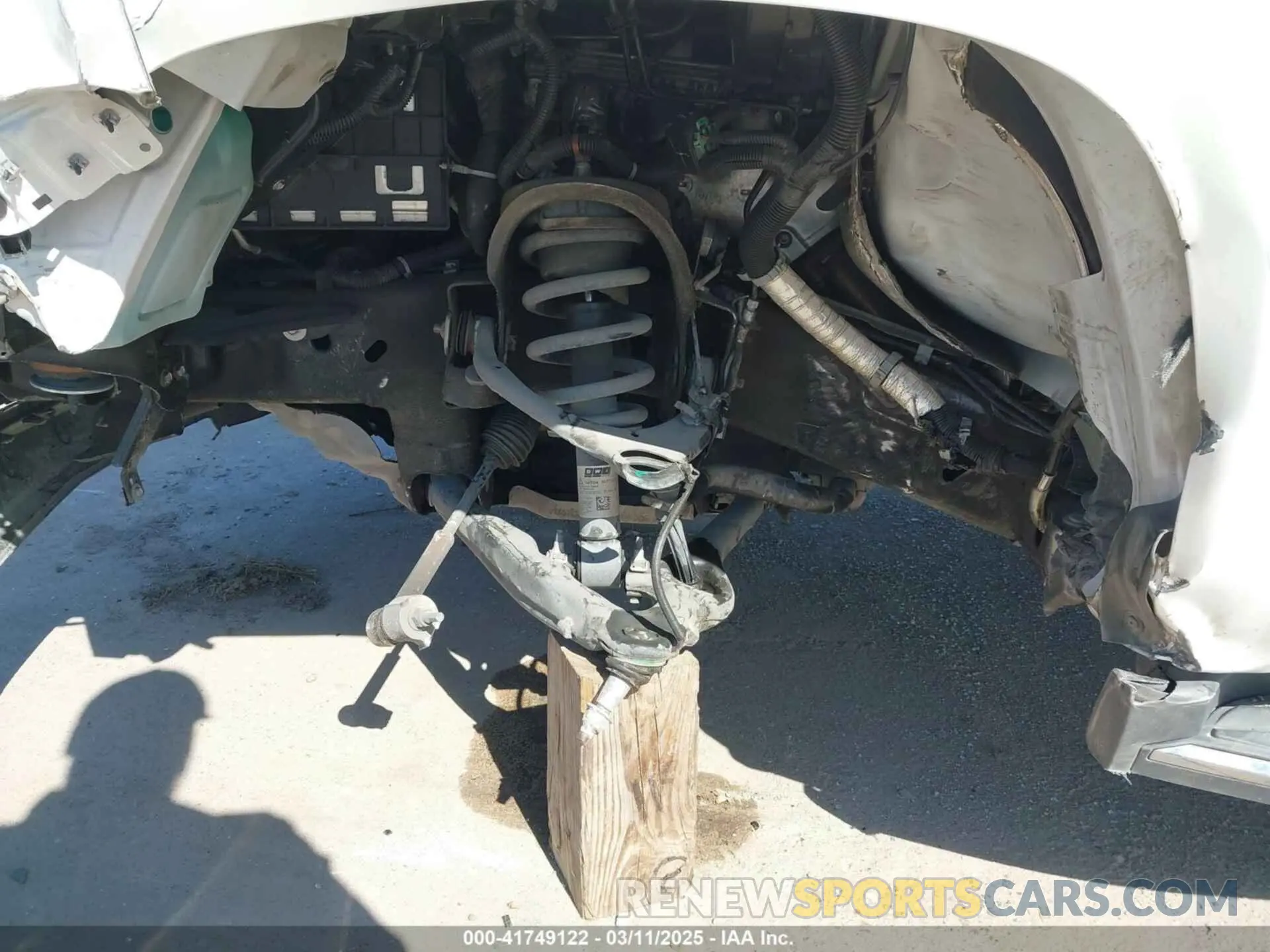 18 fotografías del automóvil dañado 1GYS3HKJ9LR130423 CADILLAC ESCALADE ESV 2020