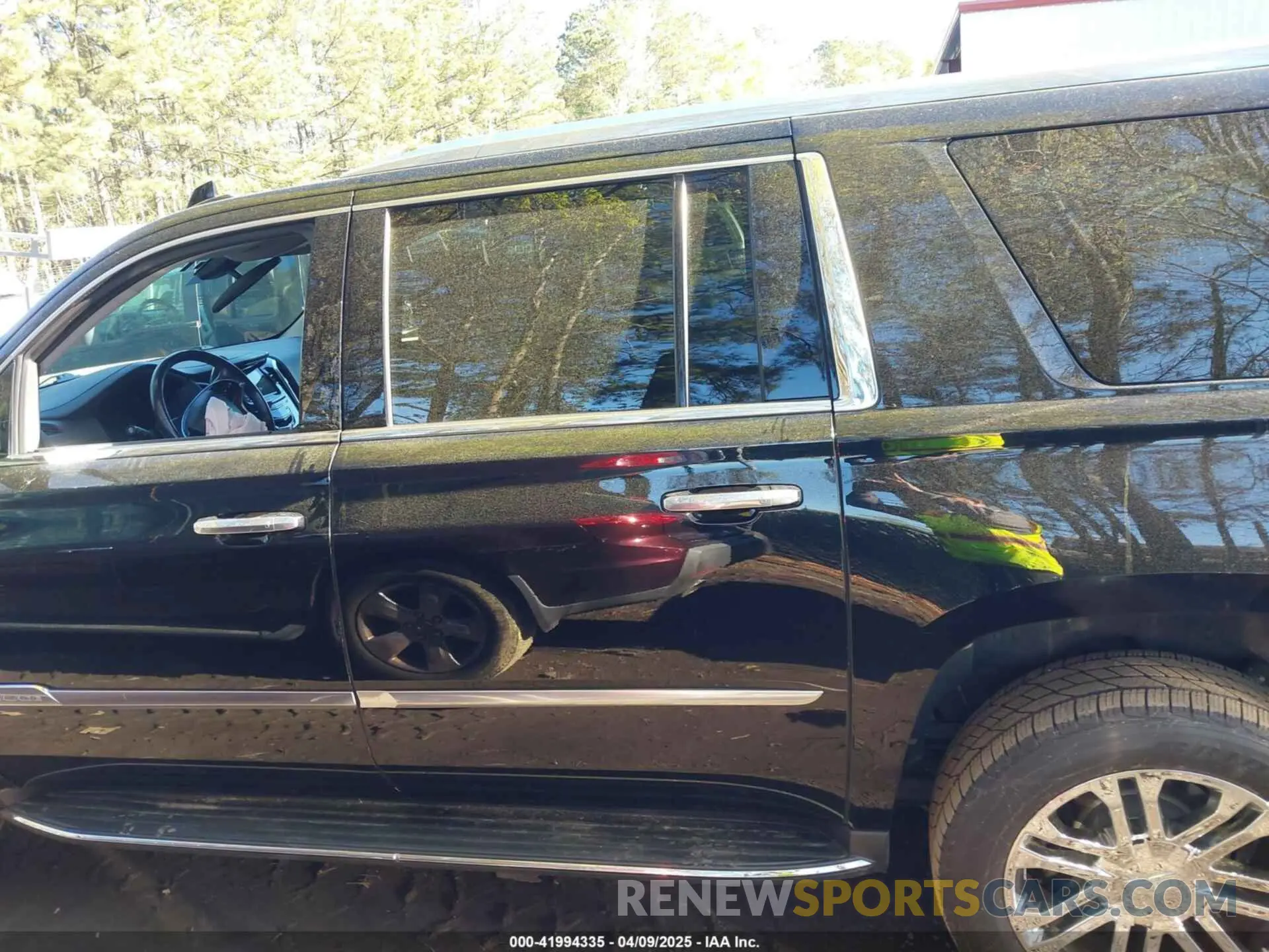 15 fotografías del automóvil dañado 1GYS4GKJ0LR270531 CADILLAC ESCALADE ESV 2020