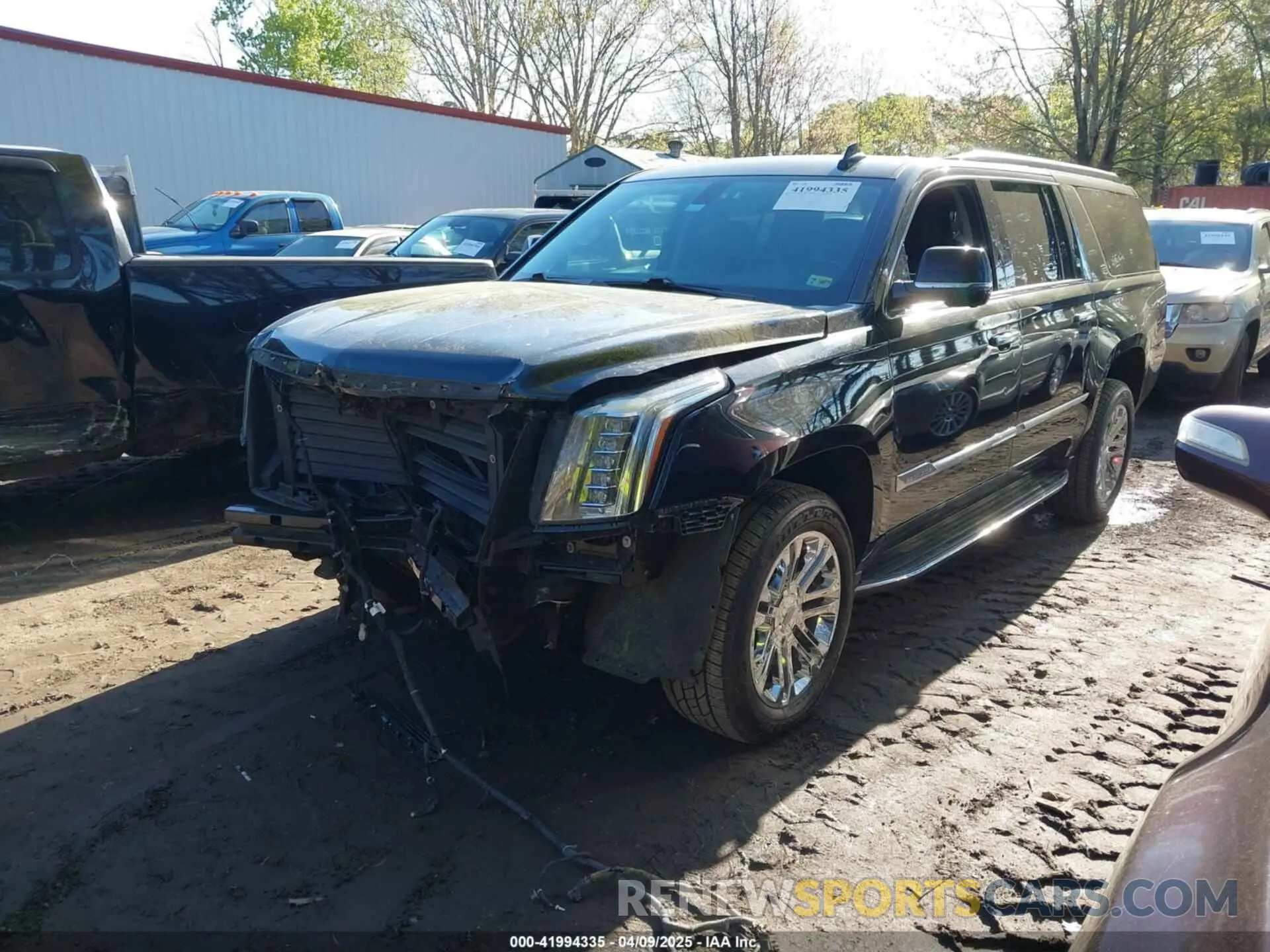 2 fotografías del automóvil dañado 1GYS4GKJ0LR270531 CADILLAC ESCALADE ESV 2020