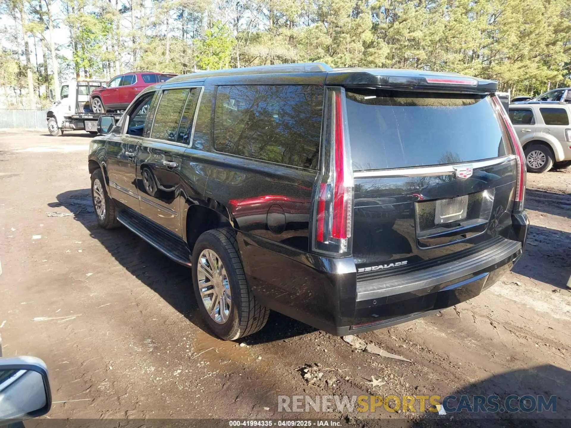 3 fotografías del automóvil dañado 1GYS4GKJ0LR270531 CADILLAC ESCALADE ESV 2020