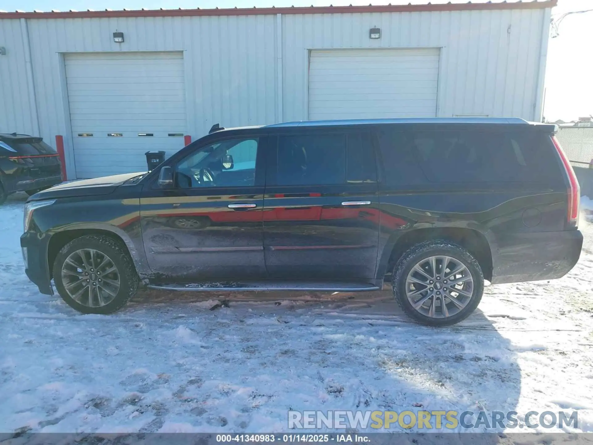 15 fotografías del automóvil dañado 1GYS4JKJ2LR231968 CADILLAC ESCALADE ESV 2020