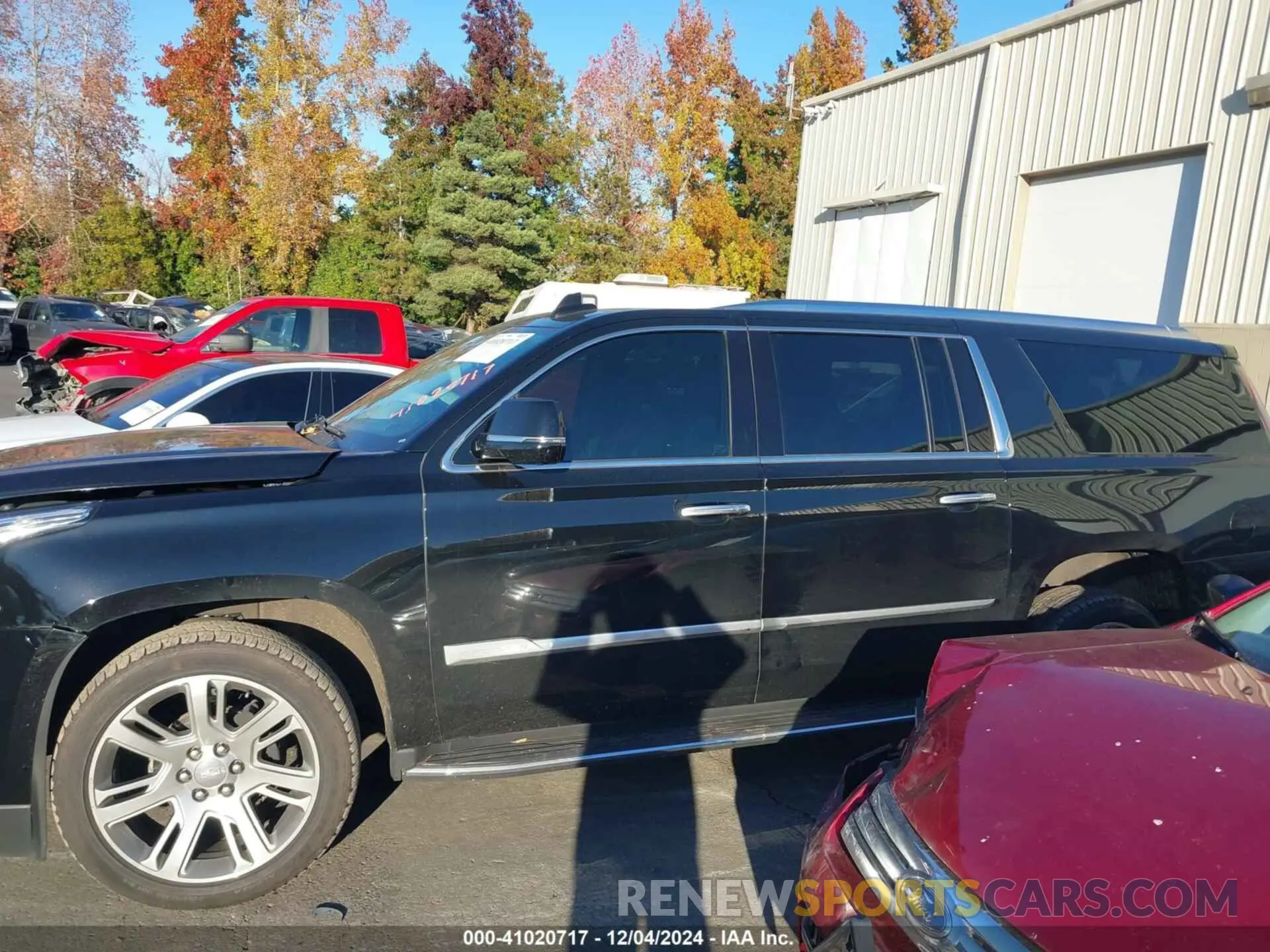 14 fotografías del automóvil dañado 1GYS4JKJ3LR218565 CADILLAC ESCALADE ESV 2020