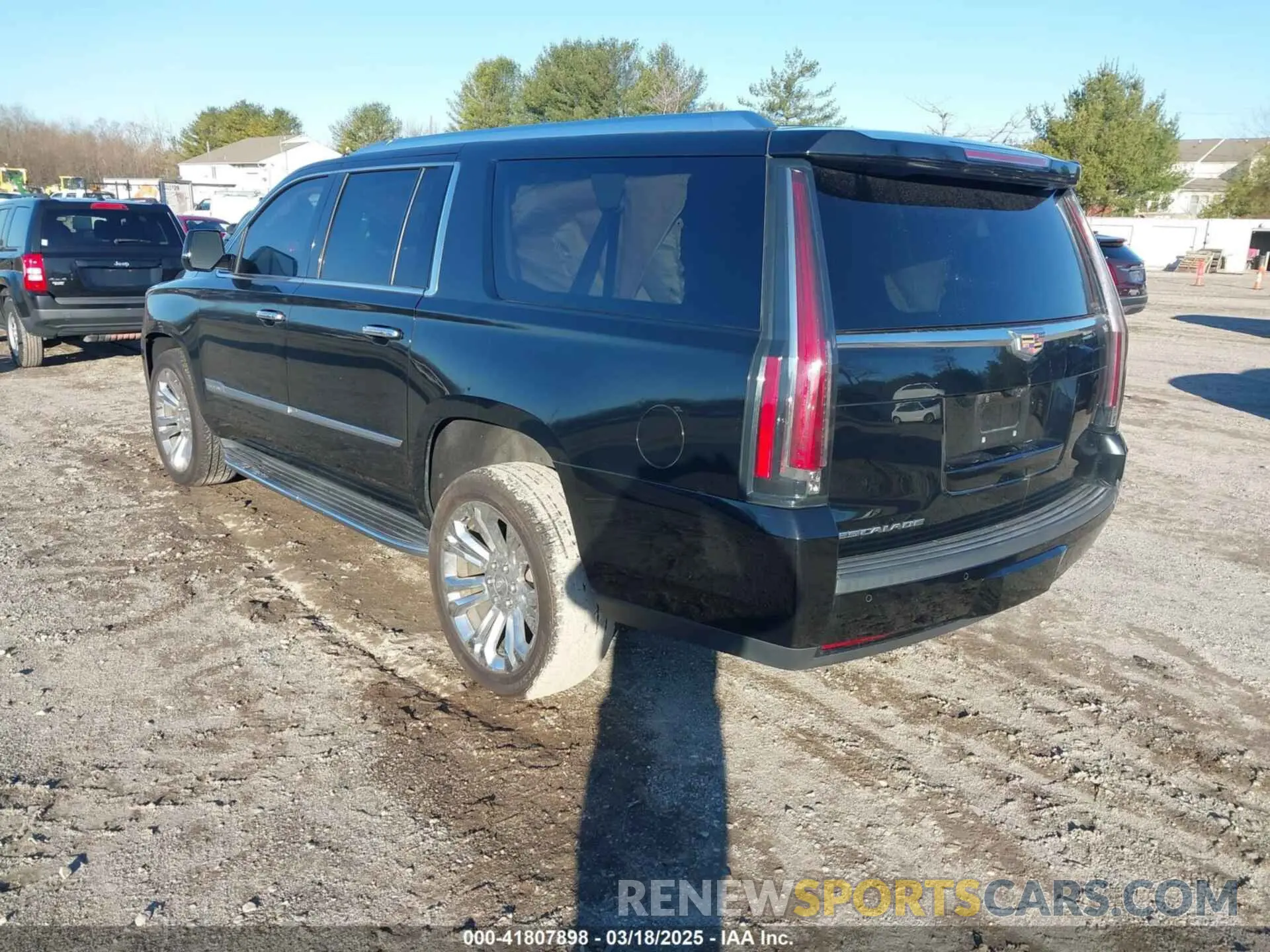 3 fotografías del automóvil dañado 1GYS4JKJ4LR152771 CADILLAC ESCALADE ESV 2020