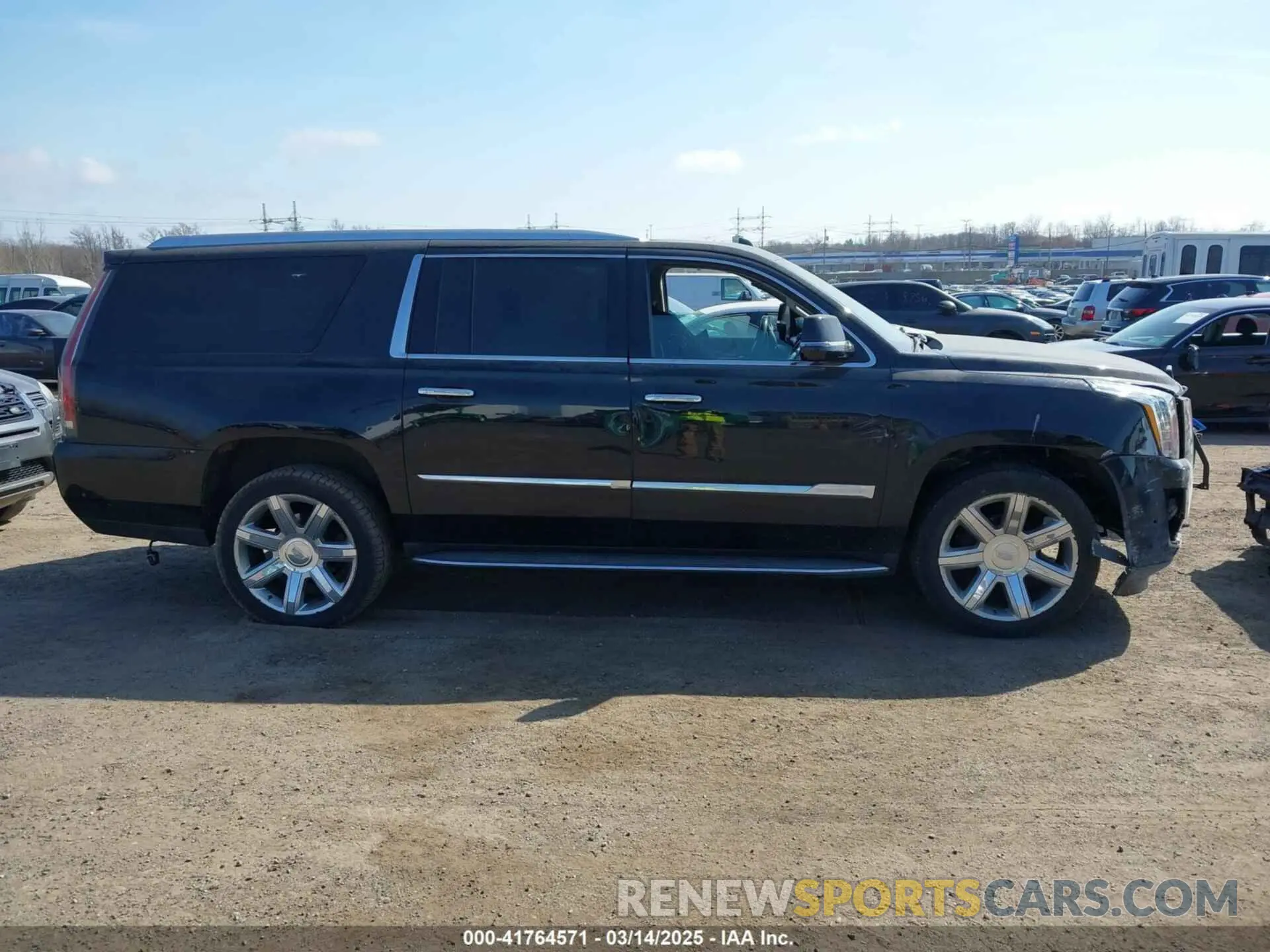 13 fotografías del automóvil dañado 1GYS4JKJXLR271943 CADILLAC ESCALADE ESV 2020