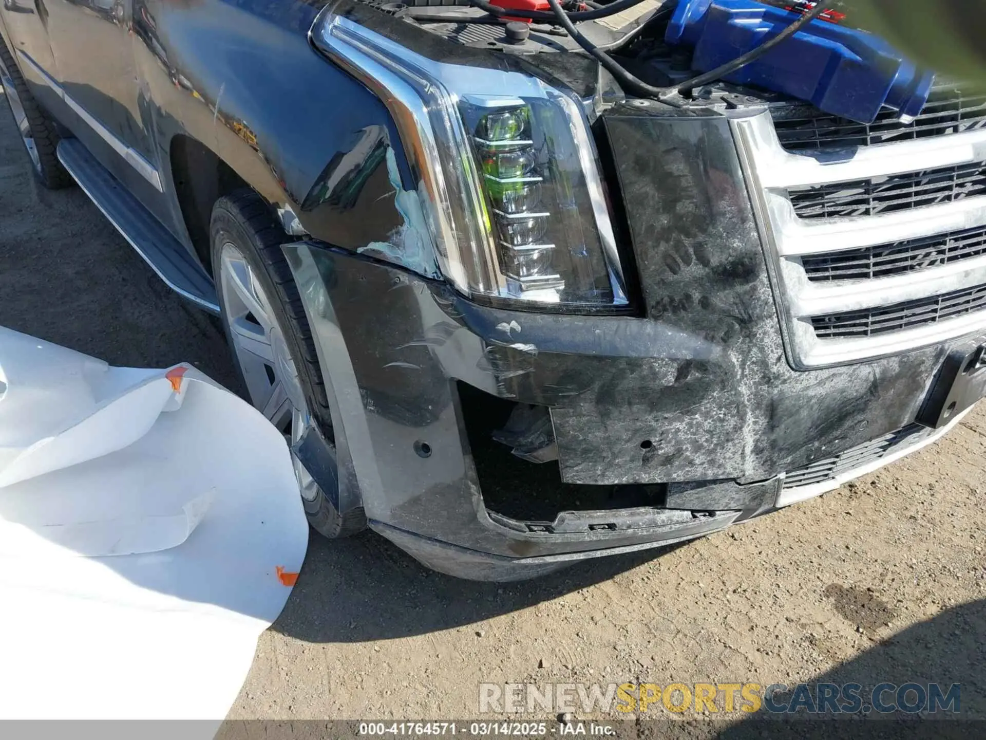 19 fotografías del automóvil dañado 1GYS4JKJXLR271943 CADILLAC ESCALADE ESV 2020
