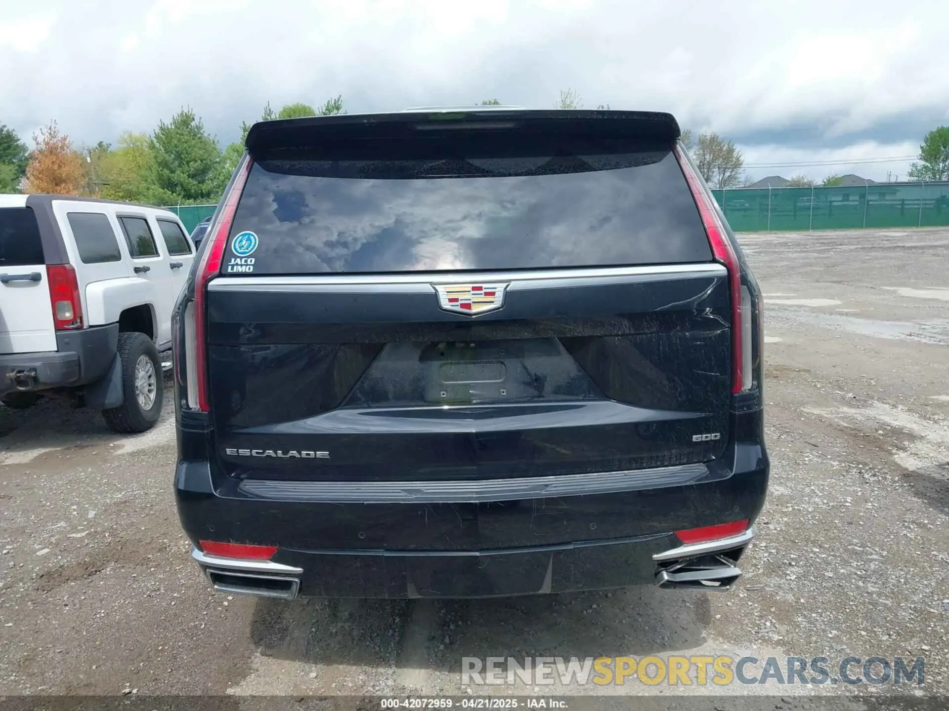 17 fotografías del automóvil dañado 1GYS4JKL2MR355998 CADILLAC ESCALADE ESV 2021