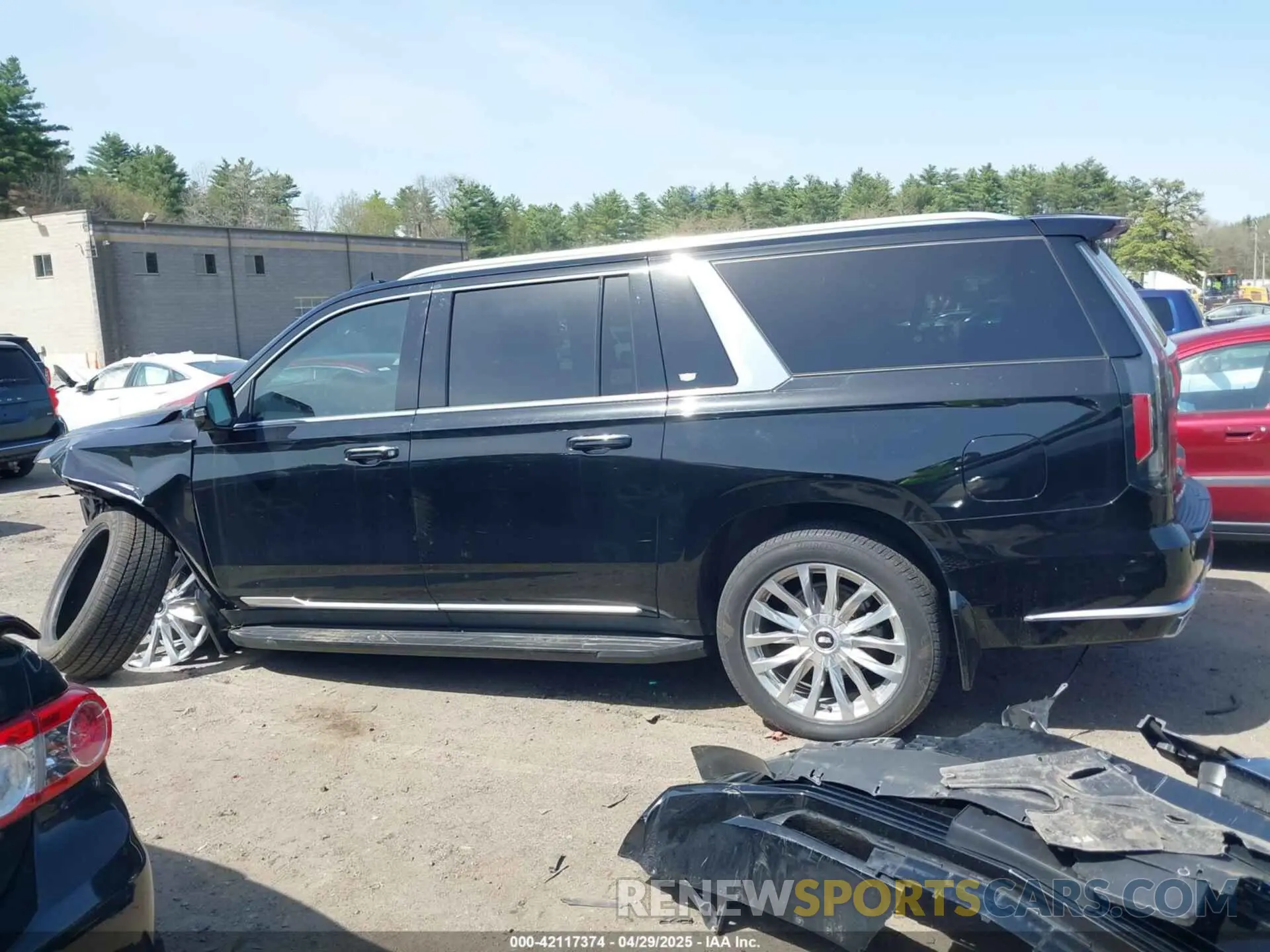 15 fotografías del automóvil dañado 1GYS4KKL2MR487472 CADILLAC ESCALADE ESV 2021