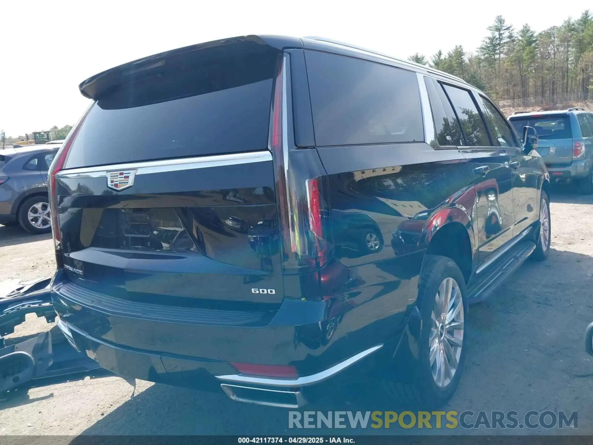 4 fotografías del automóvil dañado 1GYS4KKL2MR487472 CADILLAC ESCALADE ESV 2021