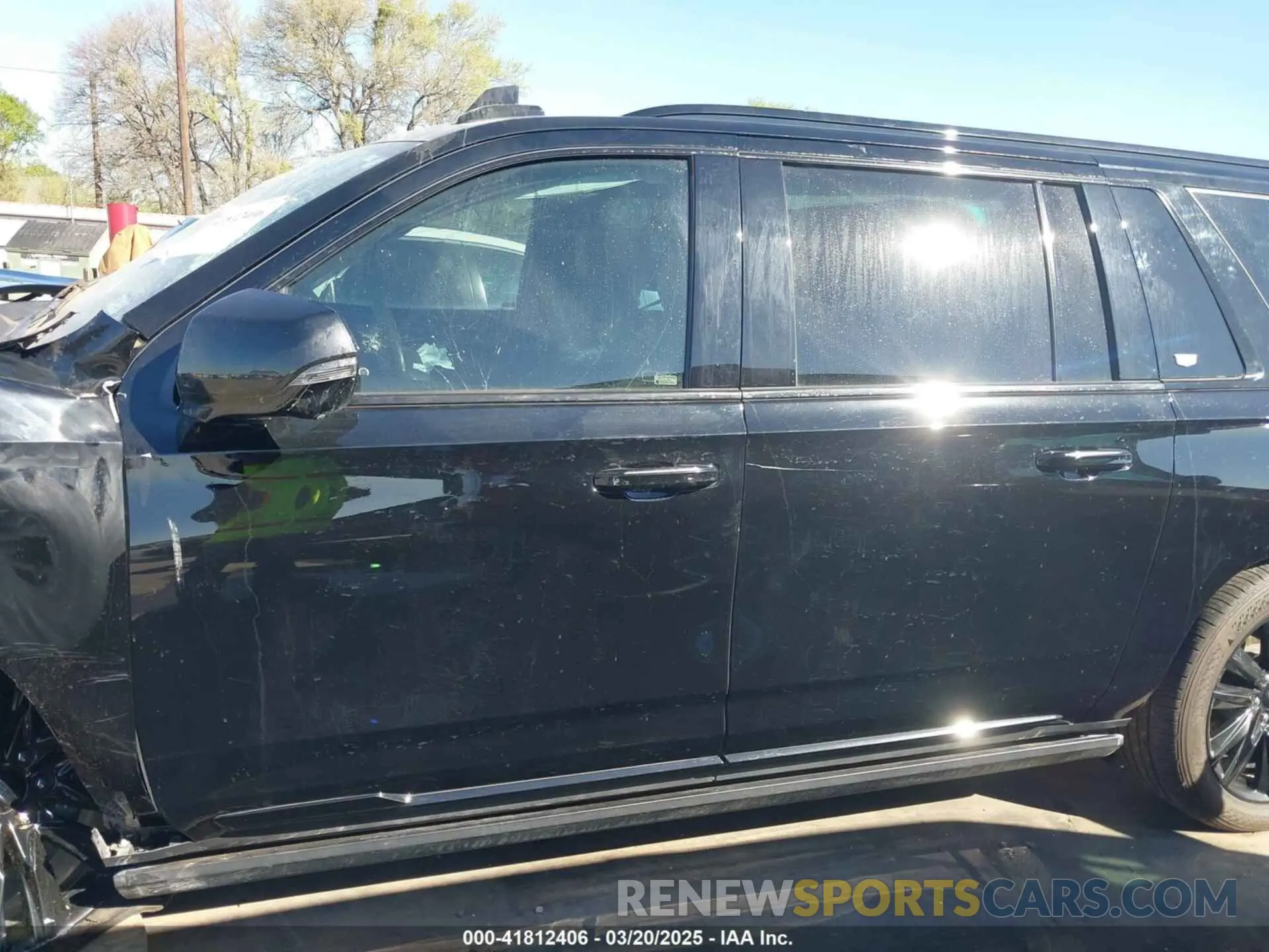 15 fotografías del automóvil dañado 1GYS4PKL3MR341773 CADILLAC ESCALADE ESV 2021