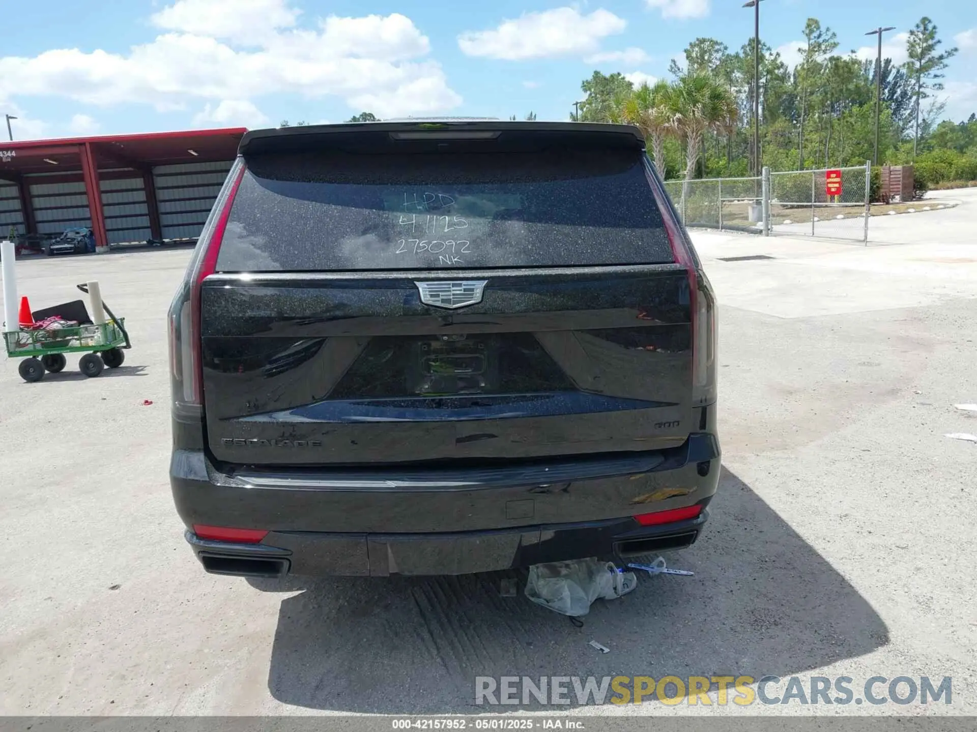 15 fotografías del automóvil dañado 1GYS4PKLXMR275092 CADILLAC ESCALADE ESV 2021