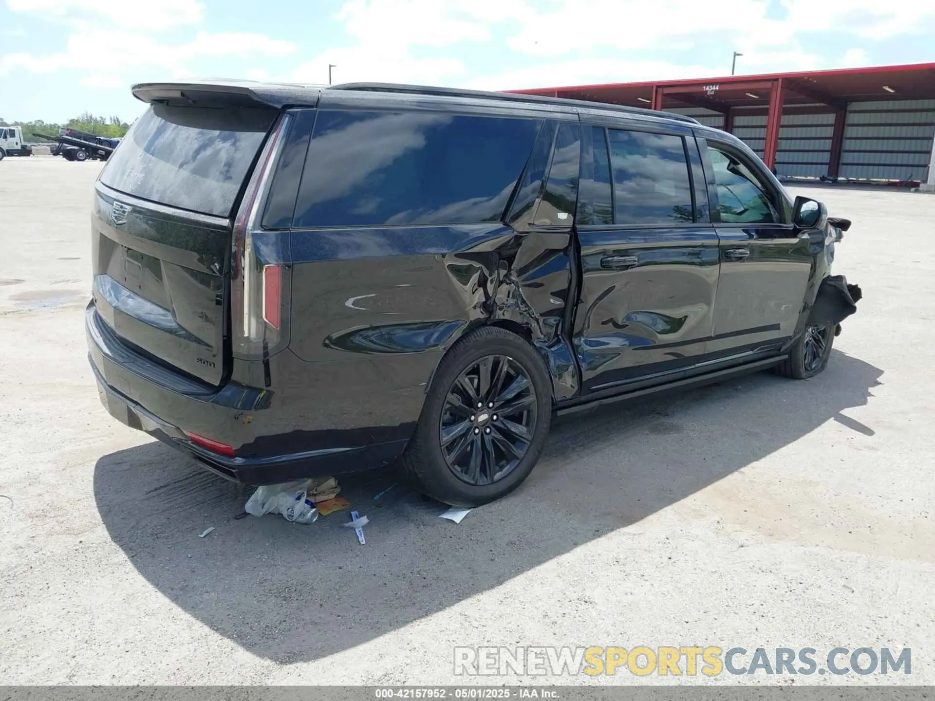 4 fotografías del automóvil dañado 1GYS4PKLXMR275092 CADILLAC ESCALADE ESV 2021
