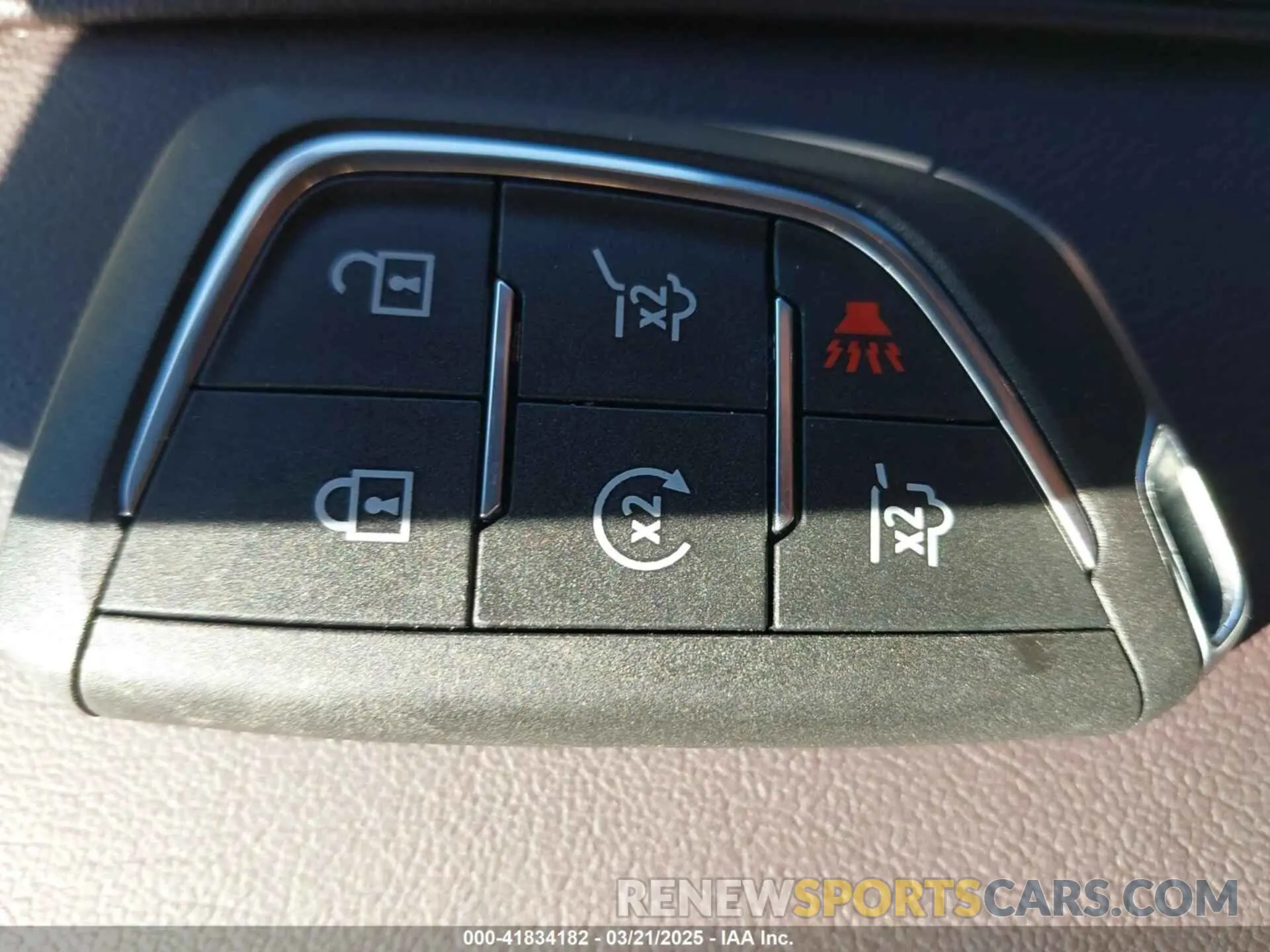 11 fotografías del automóvil dañado 1GYS4RKL1MR300022 CADILLAC ESCALADE ESV 2021