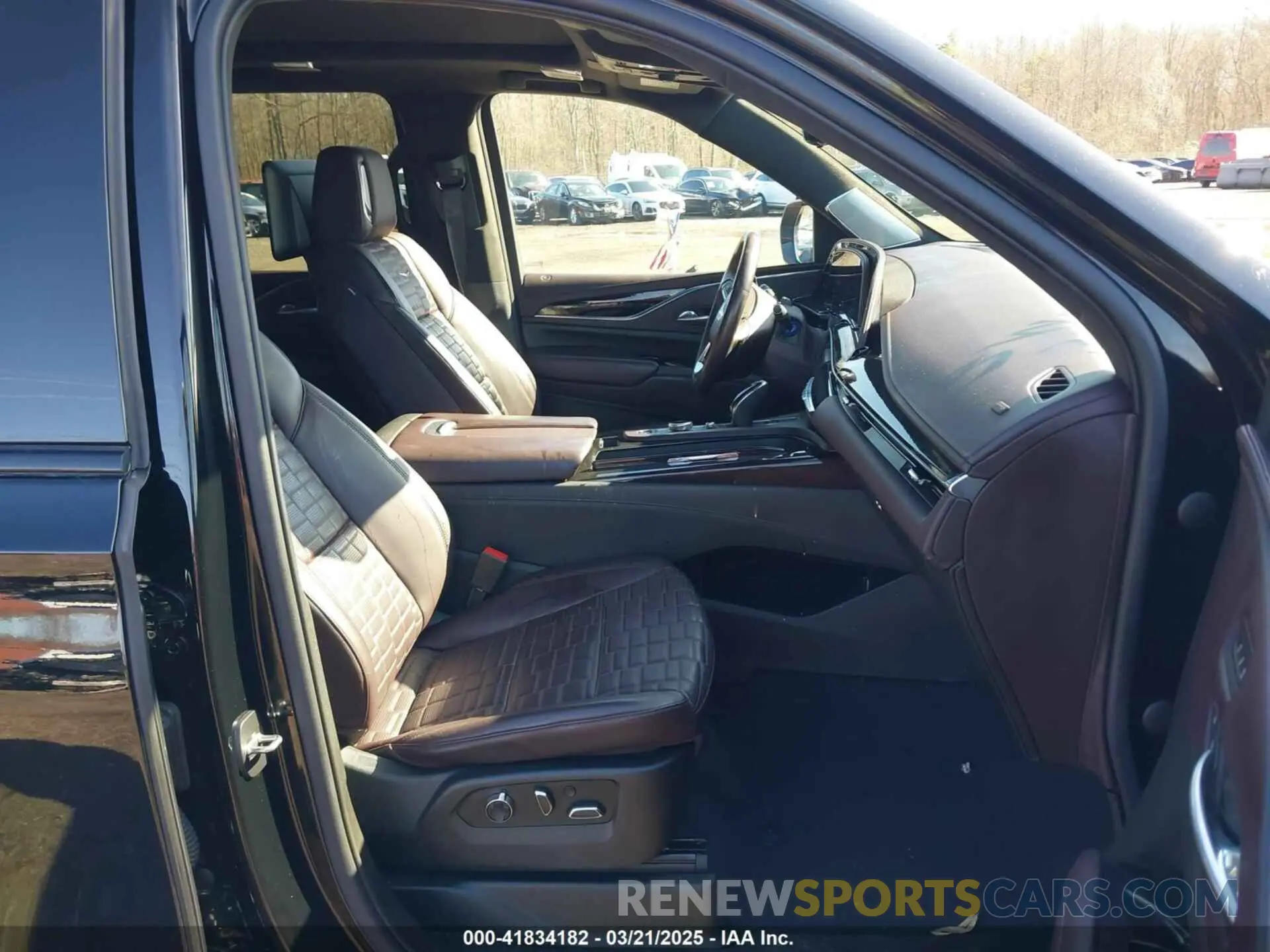5 fotografías del automóvil dañado 1GYS4RKL1MR300022 CADILLAC ESCALADE ESV 2021