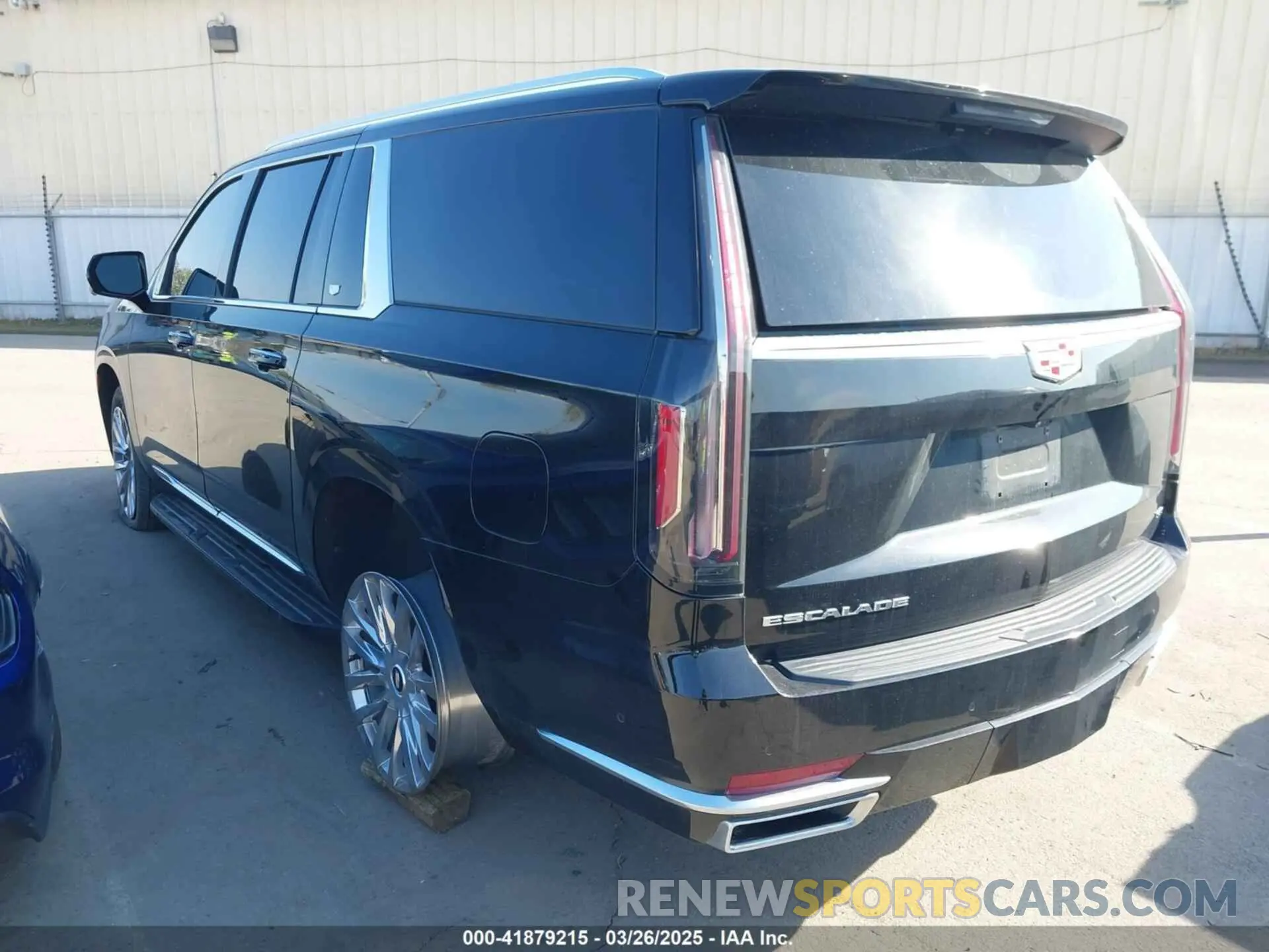 3 fotografías del automóvil dañado 1GYS3KKL7NR279818 CADILLAC ESCALADE ESV 2022