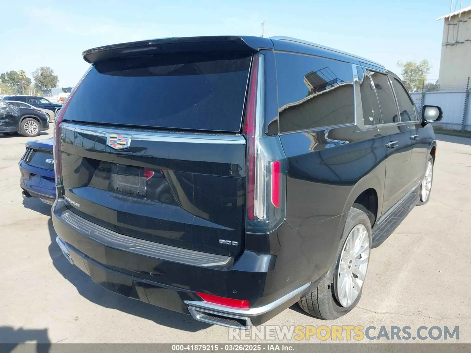 4 fotografías del automóvil dañado 1GYS3KKL7NR279818 CADILLAC ESCALADE ESV 2022