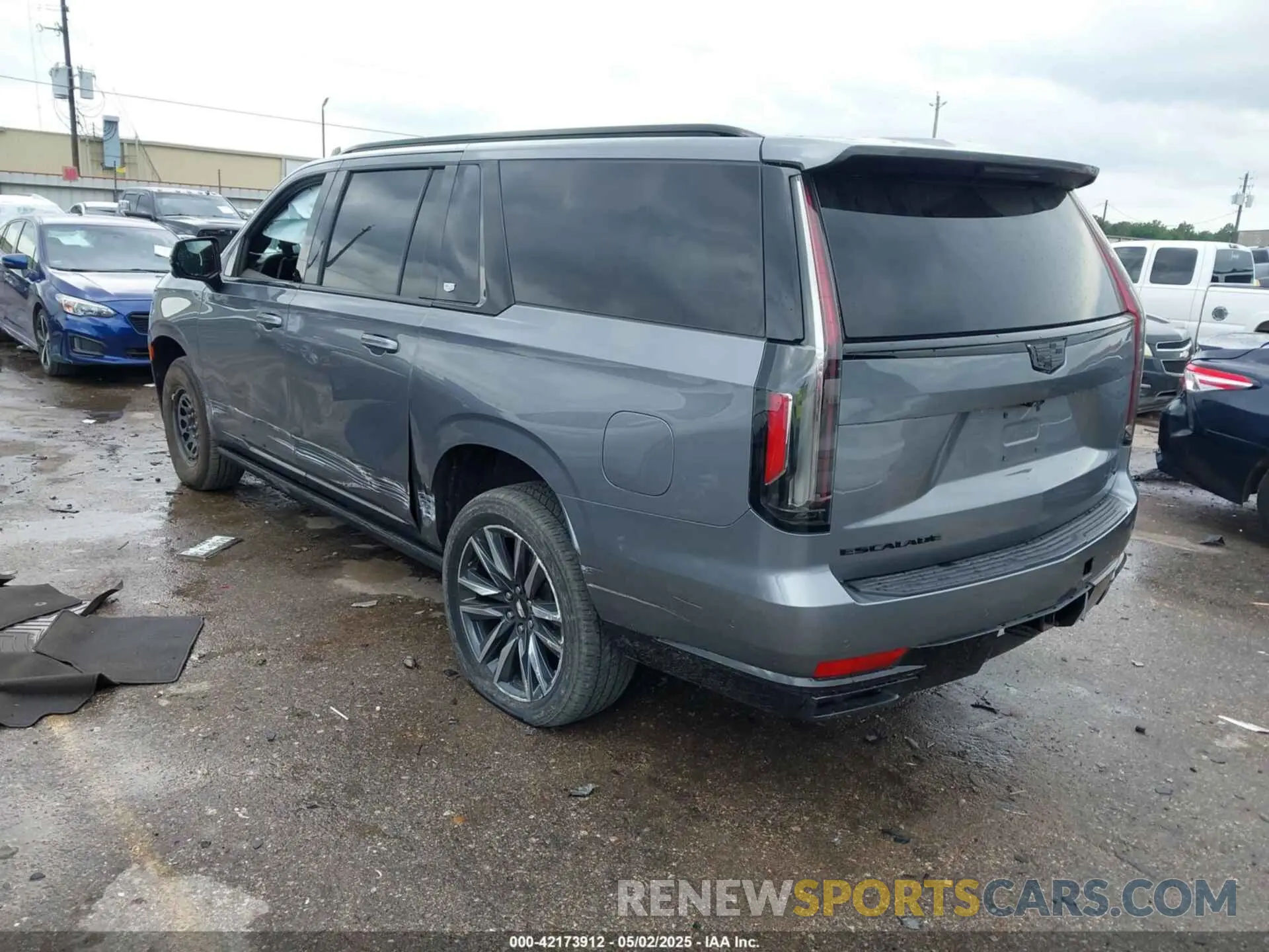 3 fotografías del automóvil dañado 1GYS4PKL2NR208245 CADILLAC ESCALADE ESV 2022