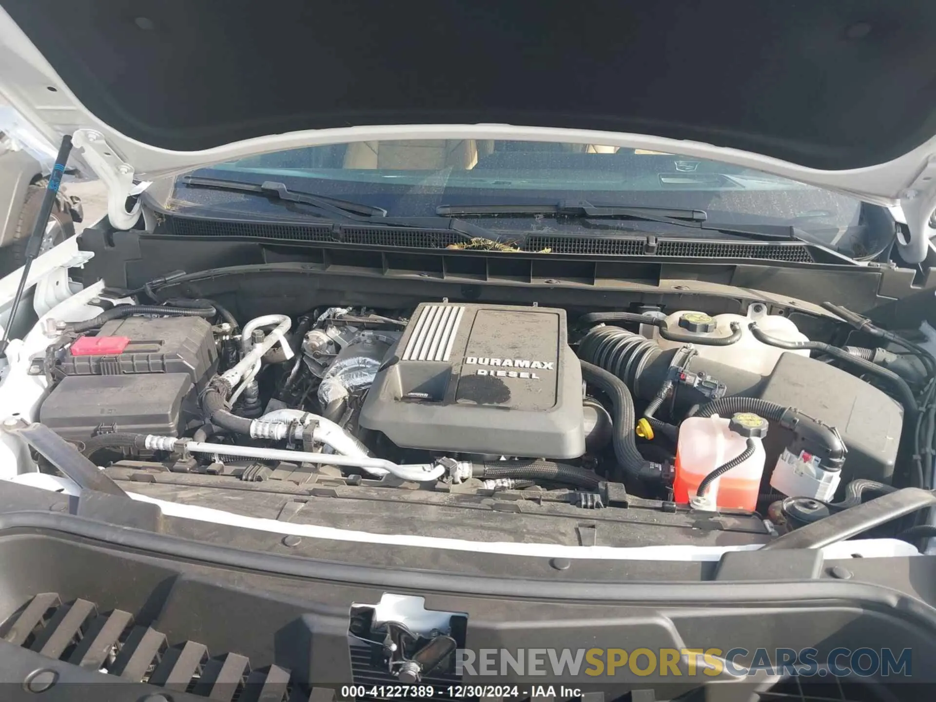 10 fotografías del automóvil dañado 1GYS4LKT2PR396678 CADILLAC ESCALADE ESV 2023